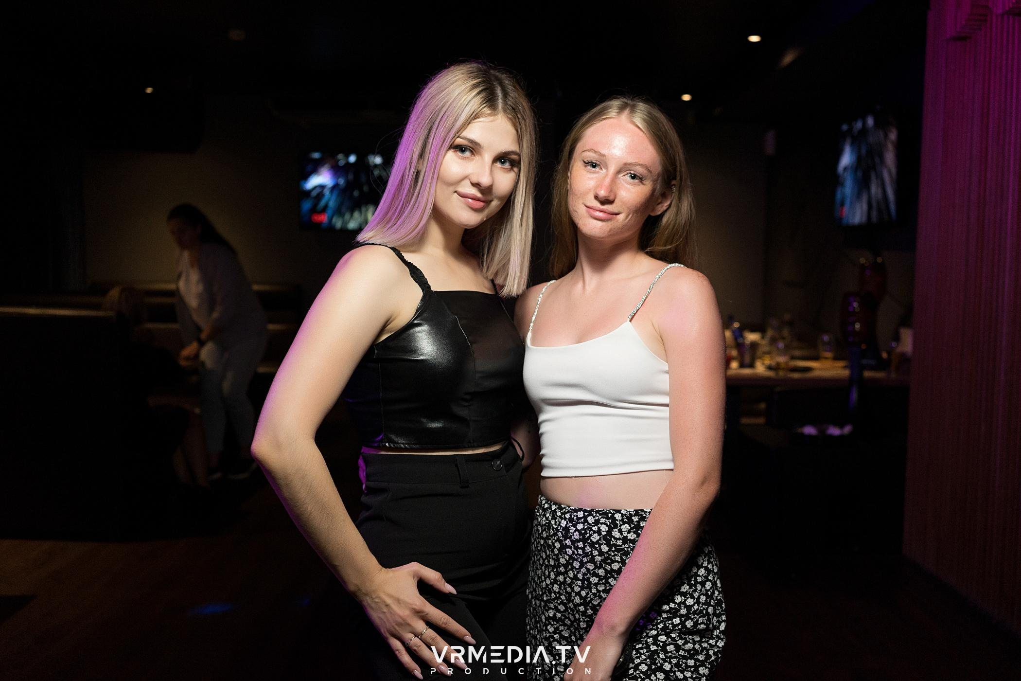 Выходные в баре «DOSKI»