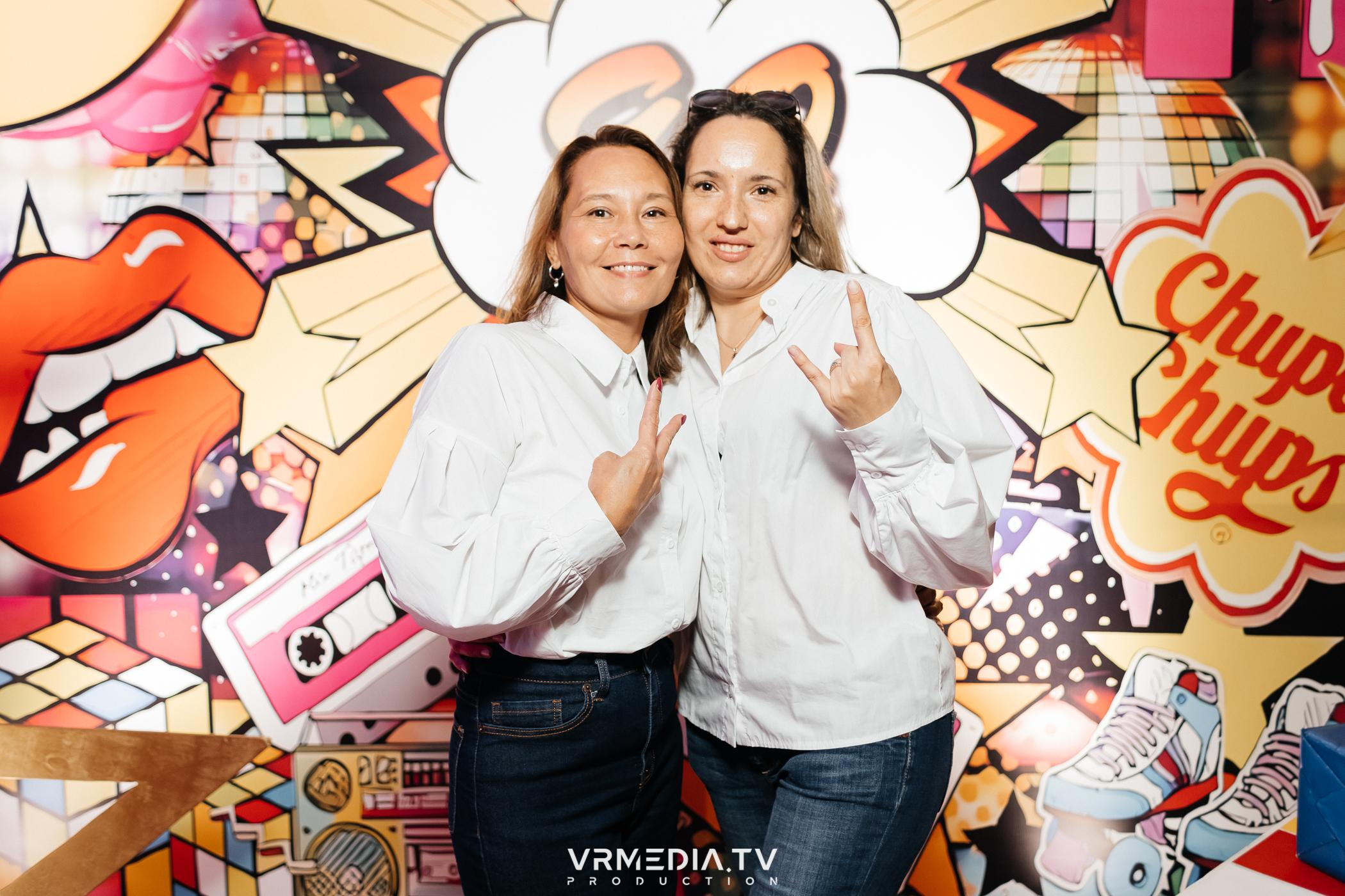 Дискотека 90-х в ресторане «Империя»