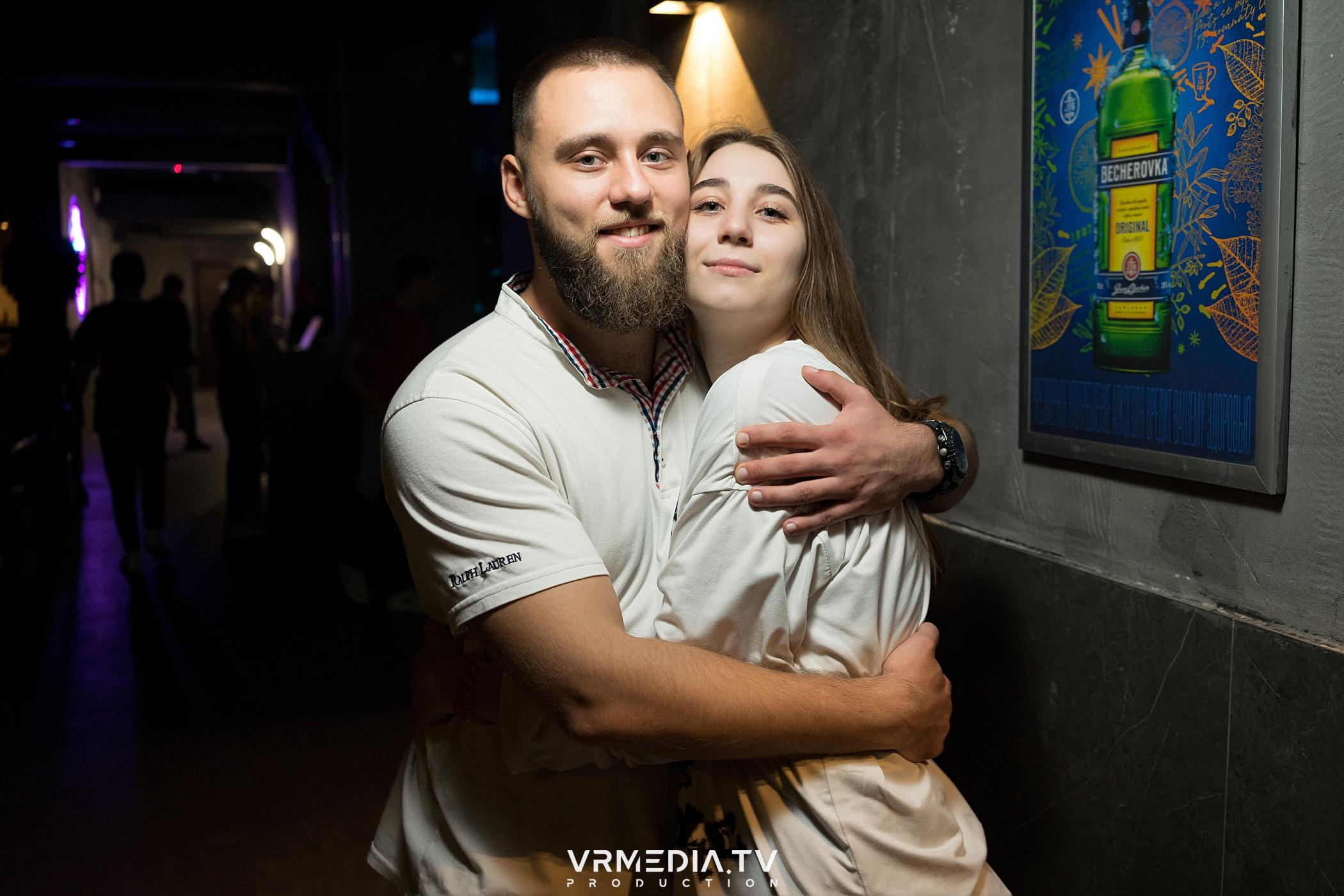 Выходные в баре «DOSKI»