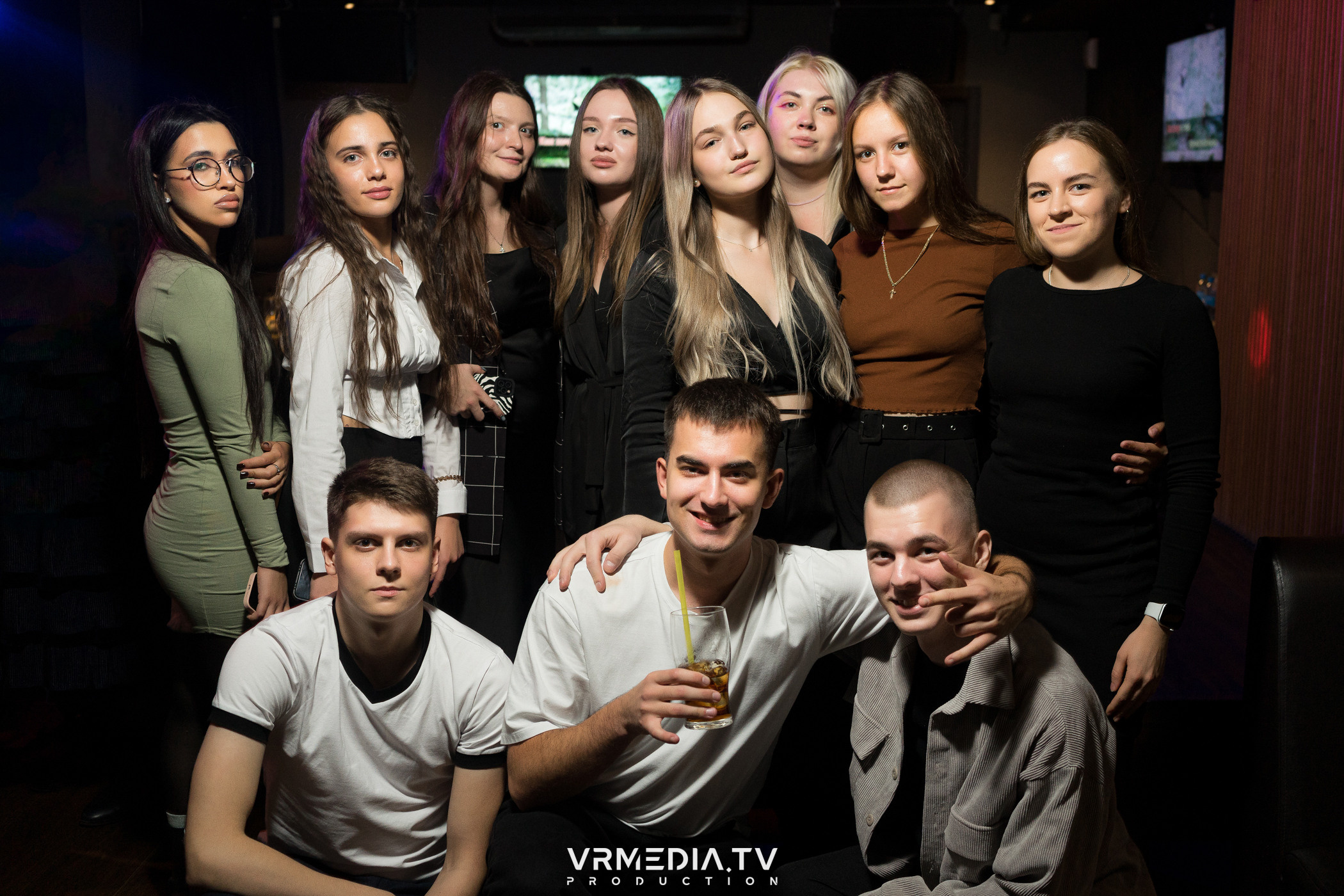 Октоберфест в баре «Друзья»