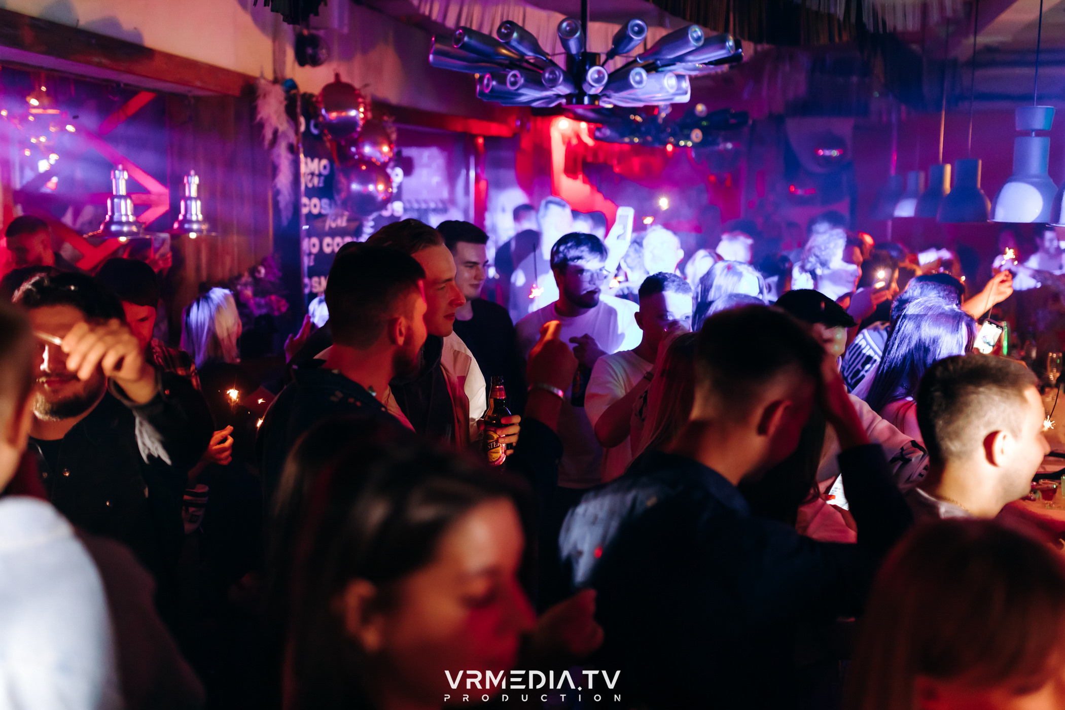 Бару «Cosmo» — 8 лет!