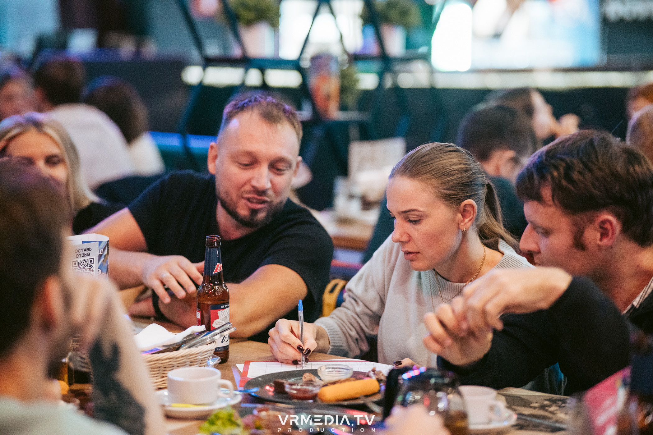 WoW QuiZ в баре «DOSKI»