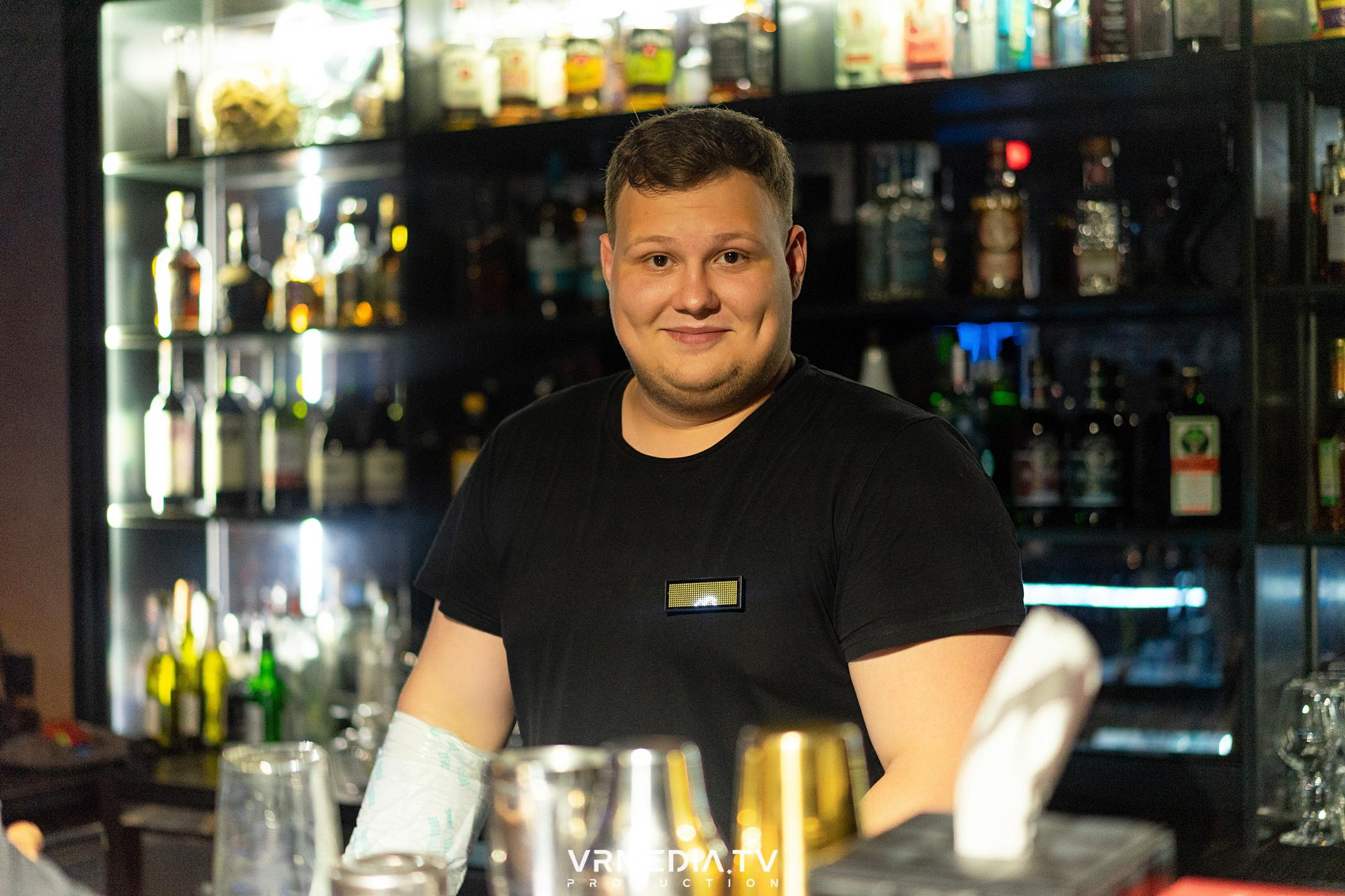 Выходные в караоке-баре «Volna»