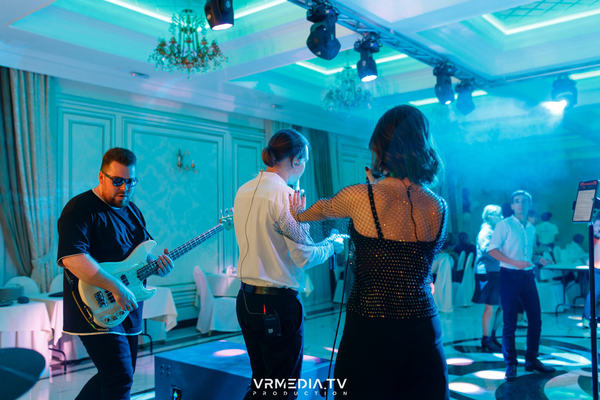 Выходные в ресторане «Лазурный берег»