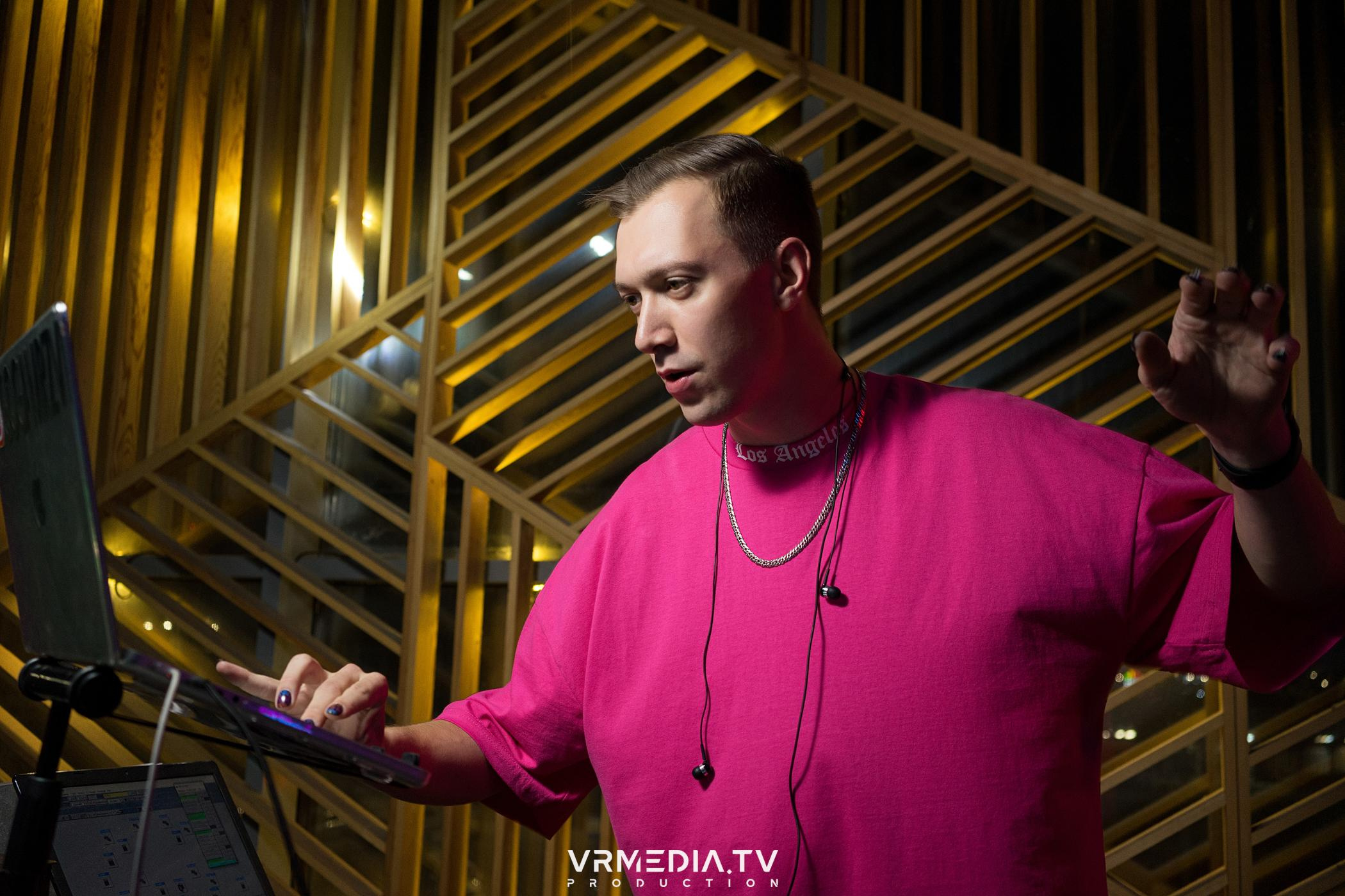 Выходные в баре «DOSKI»