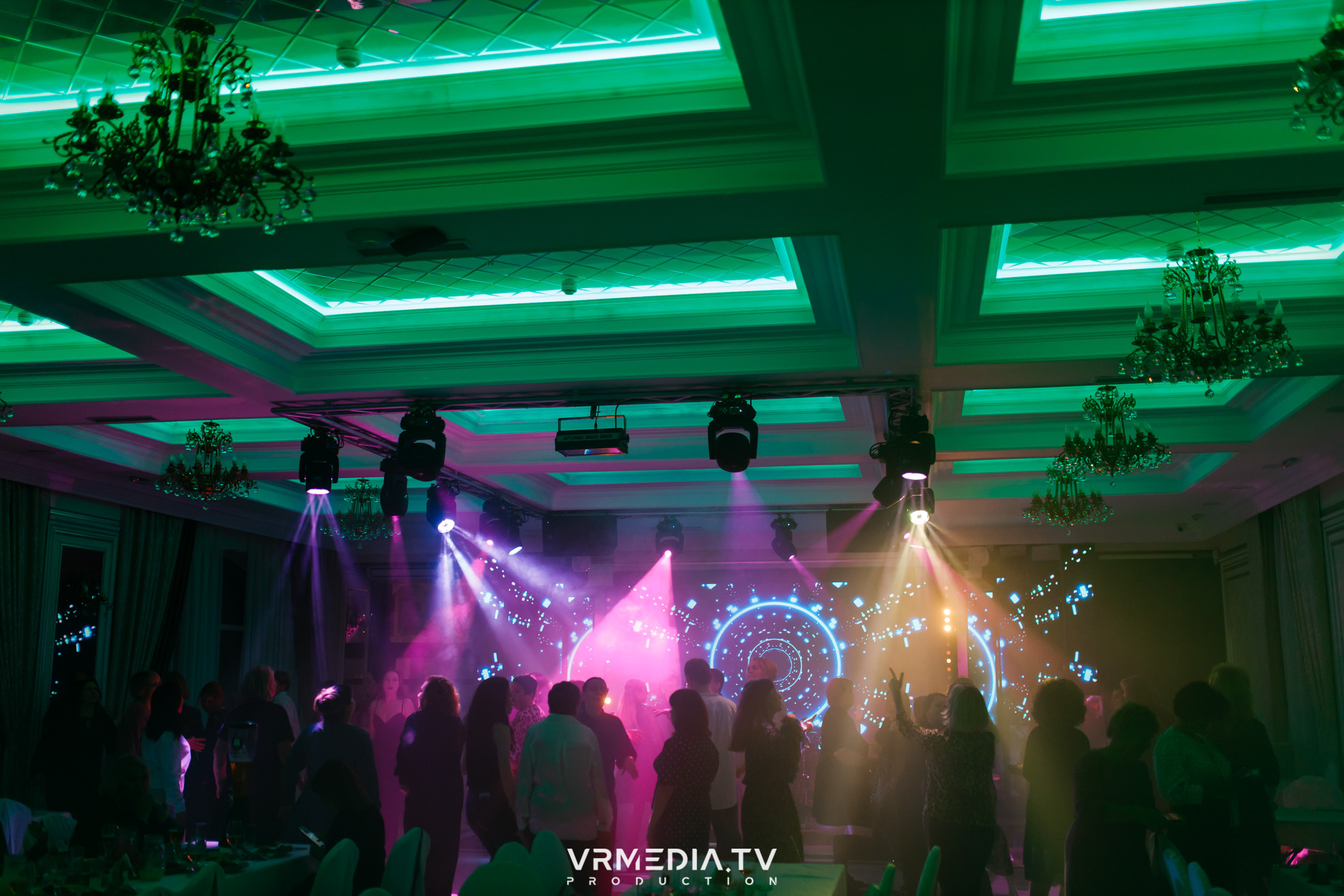 Выходные в ресторане «Лазурный берег»