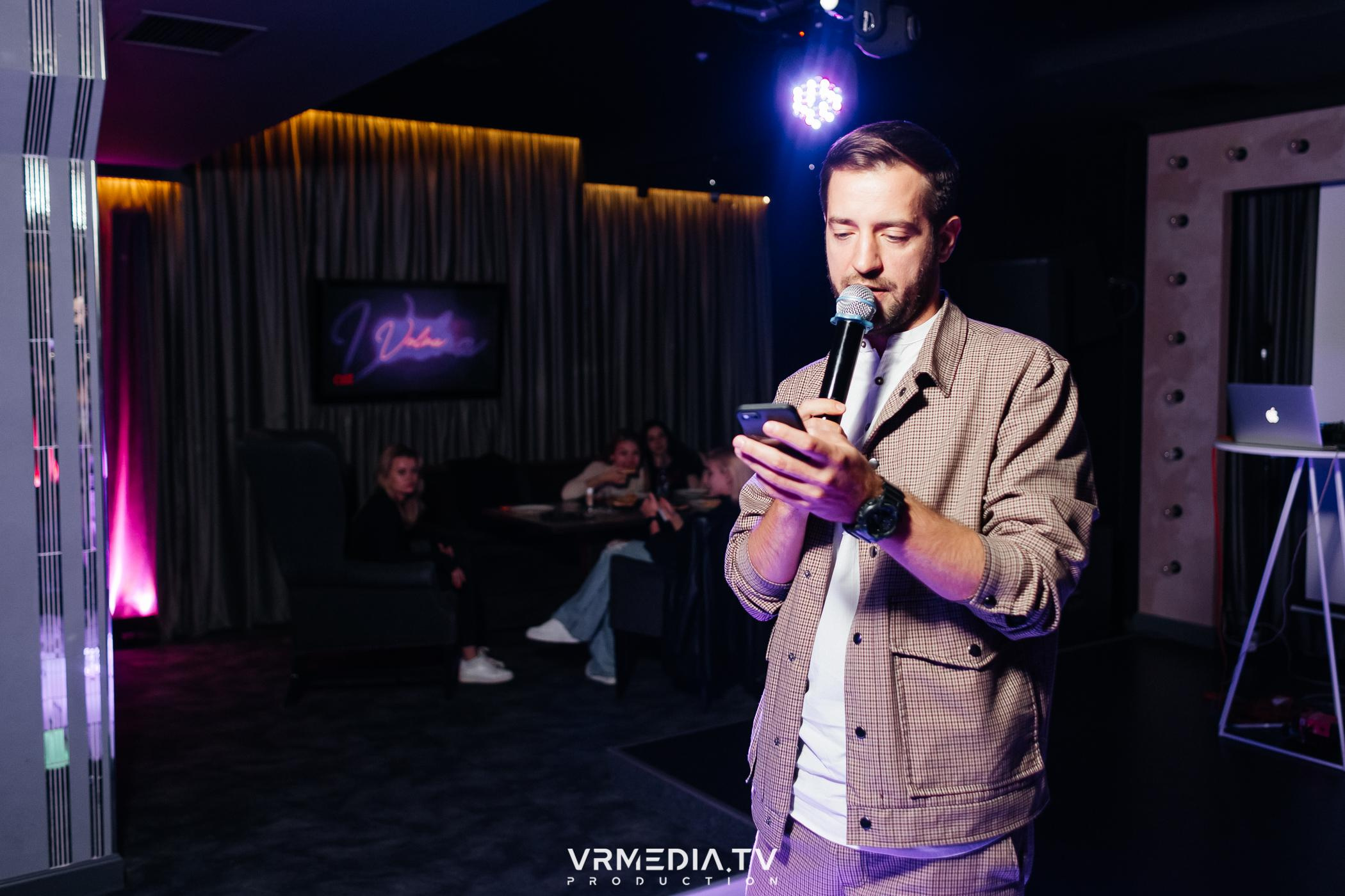 DANCE COCTAIL в караоке-баре «Volna»