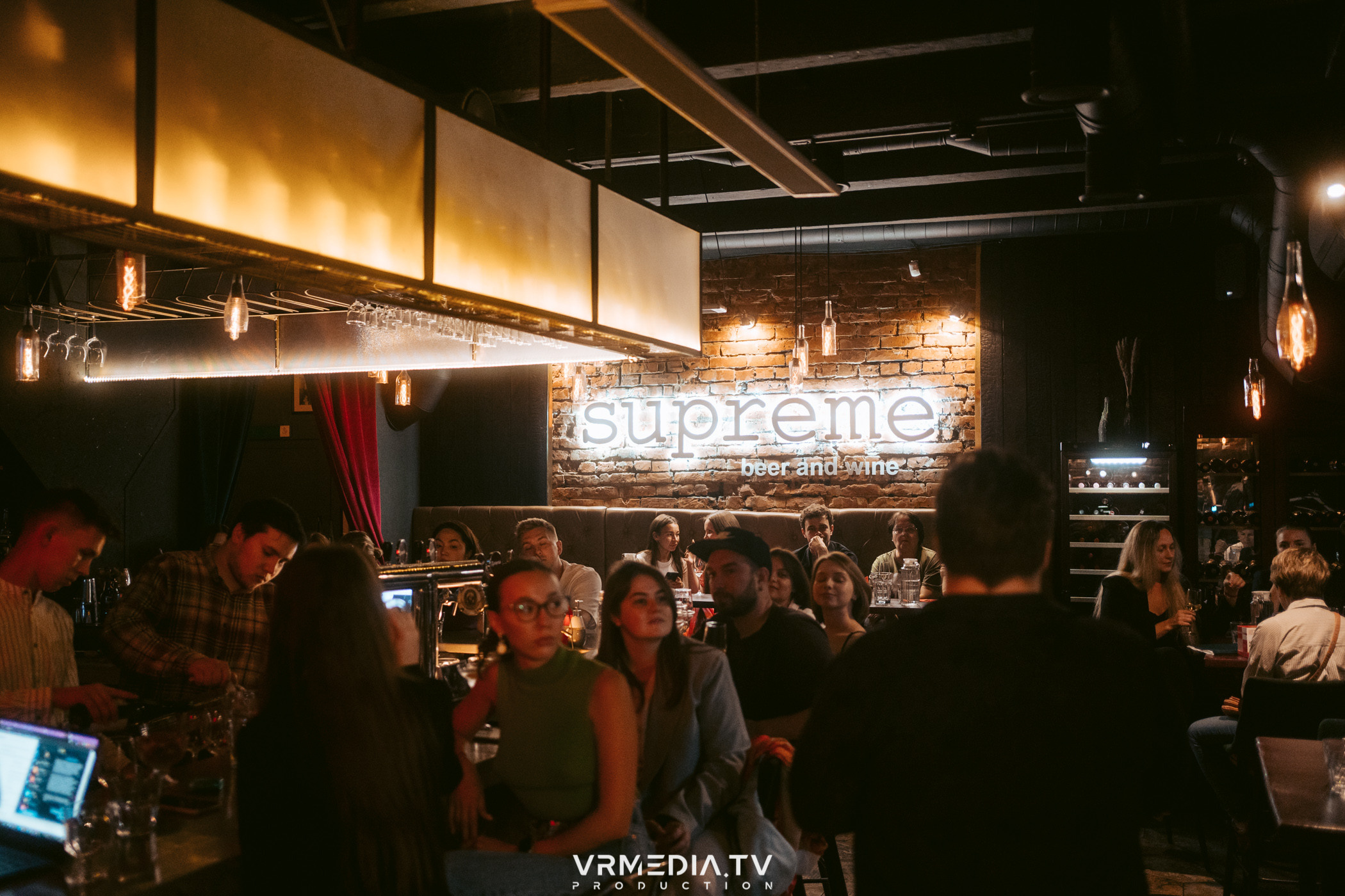 WoW QuiZ в баре «Друзья»