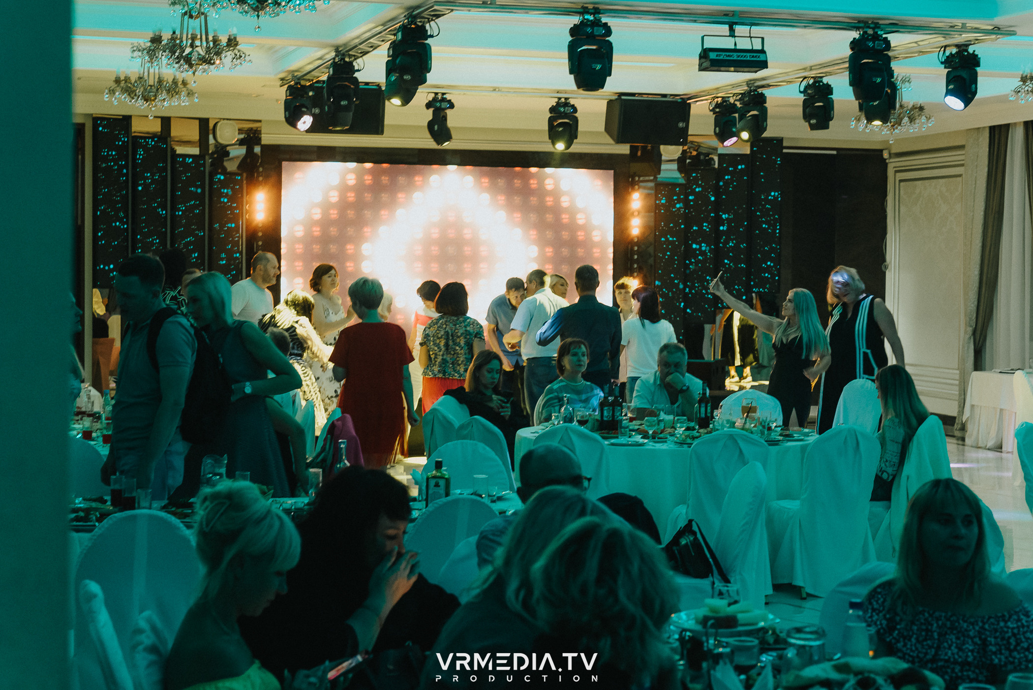 Выходные в ресторане «Лазурный берег»