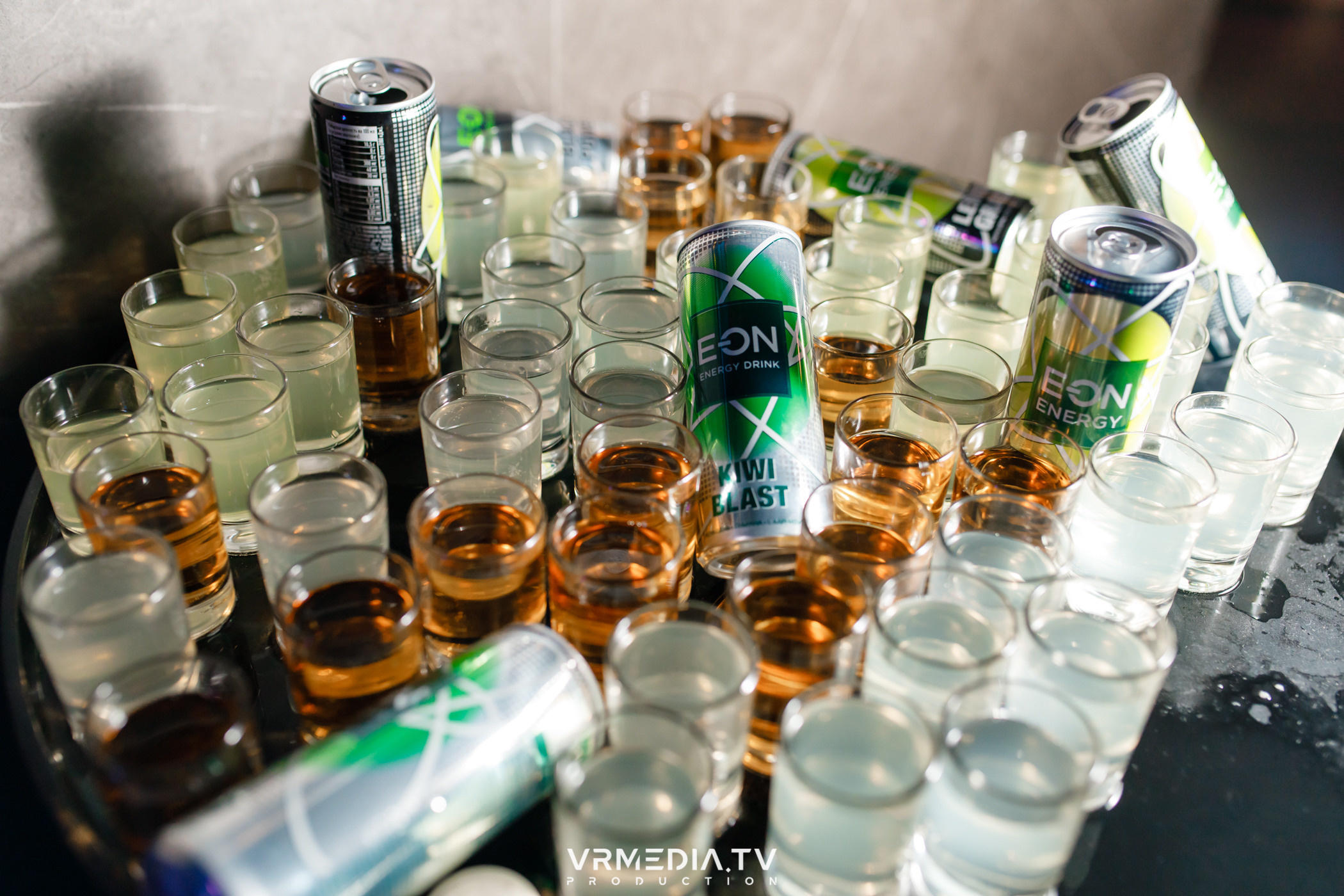 Выходные в баре «Друзья»