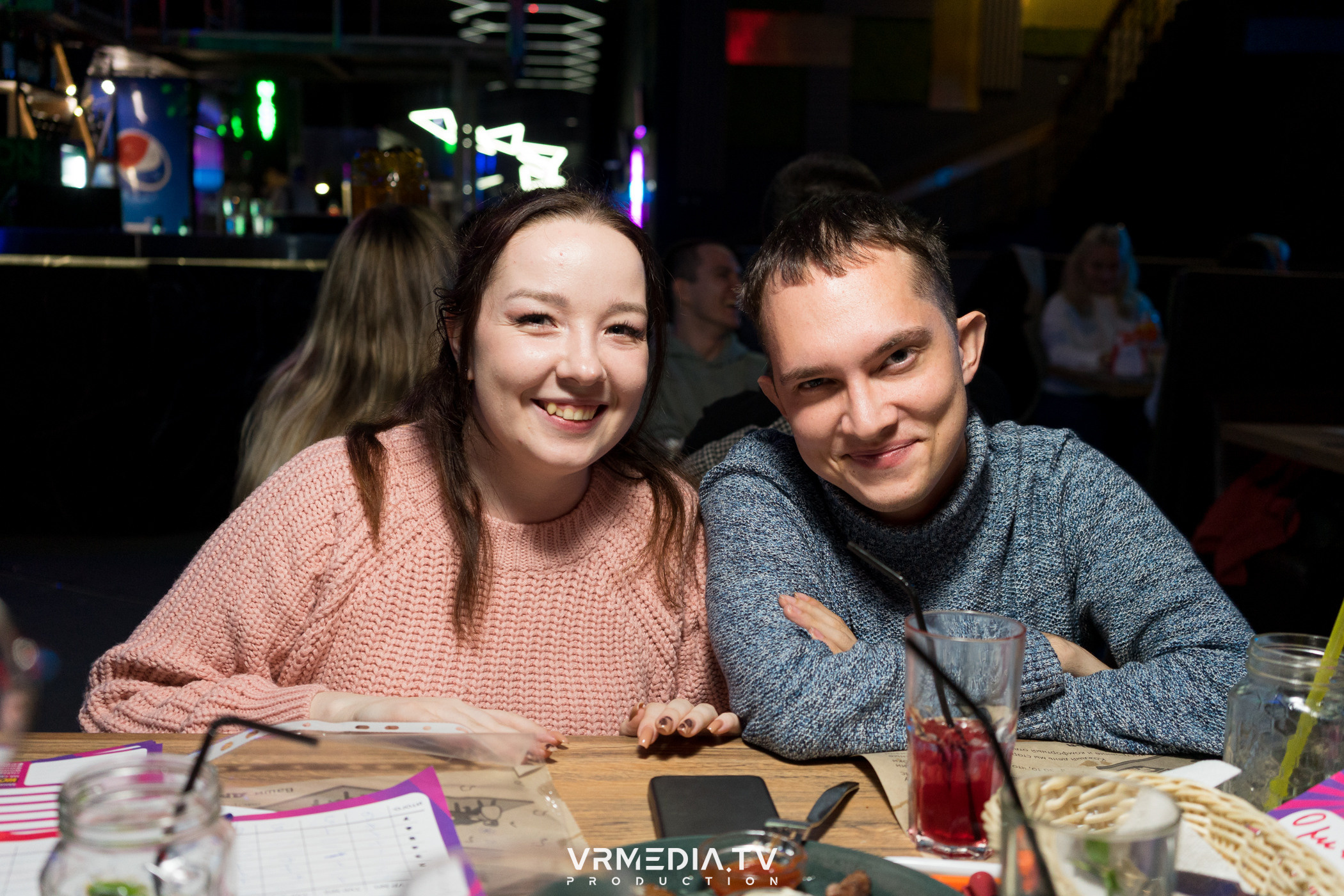 WoW QuiZ в баре «Друзья»