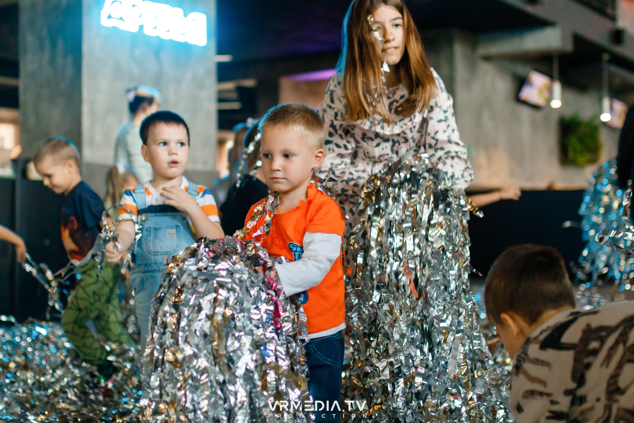 Baby time в баре «Друзья»