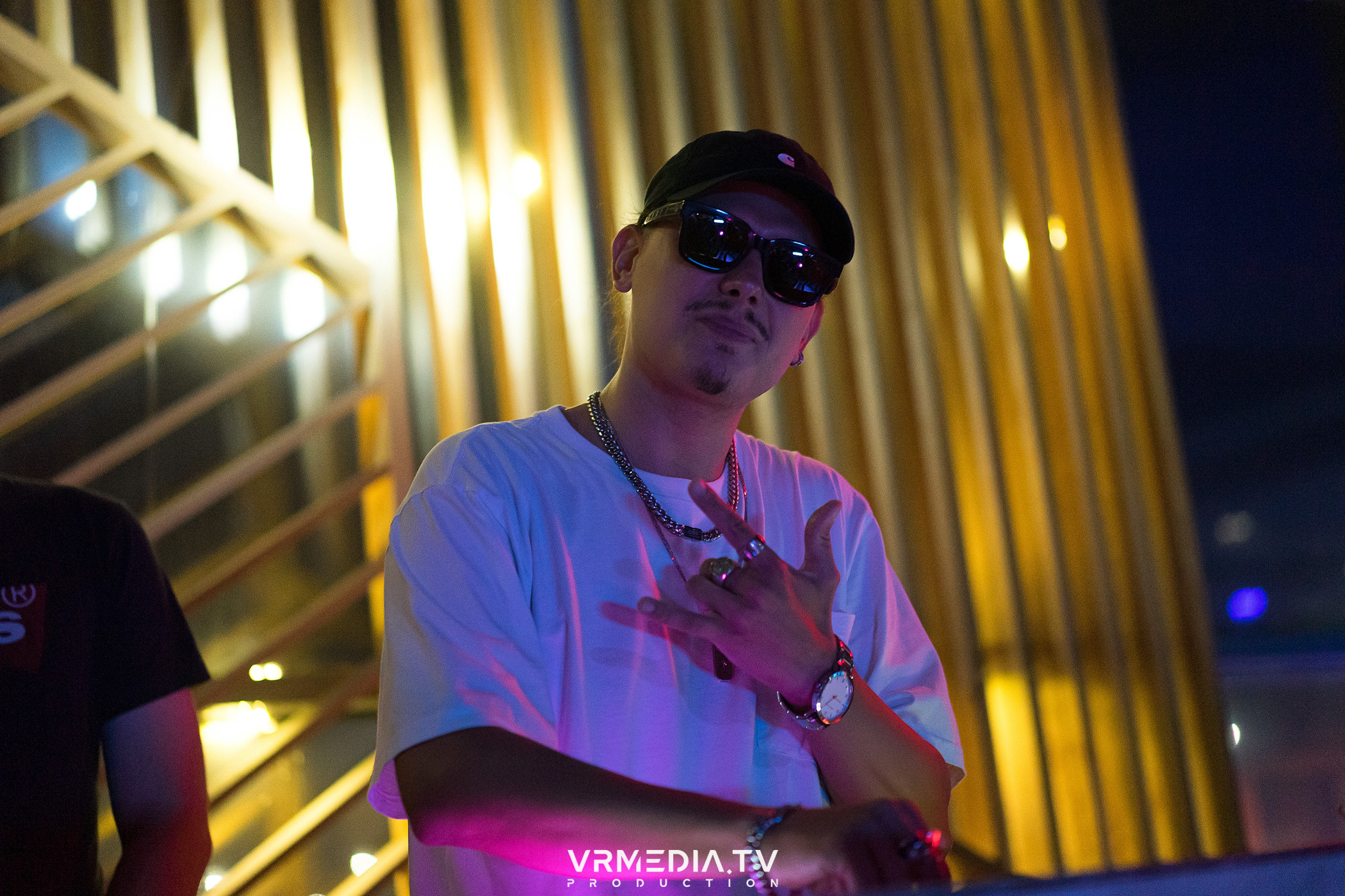 Выходные в баре «Друзья»