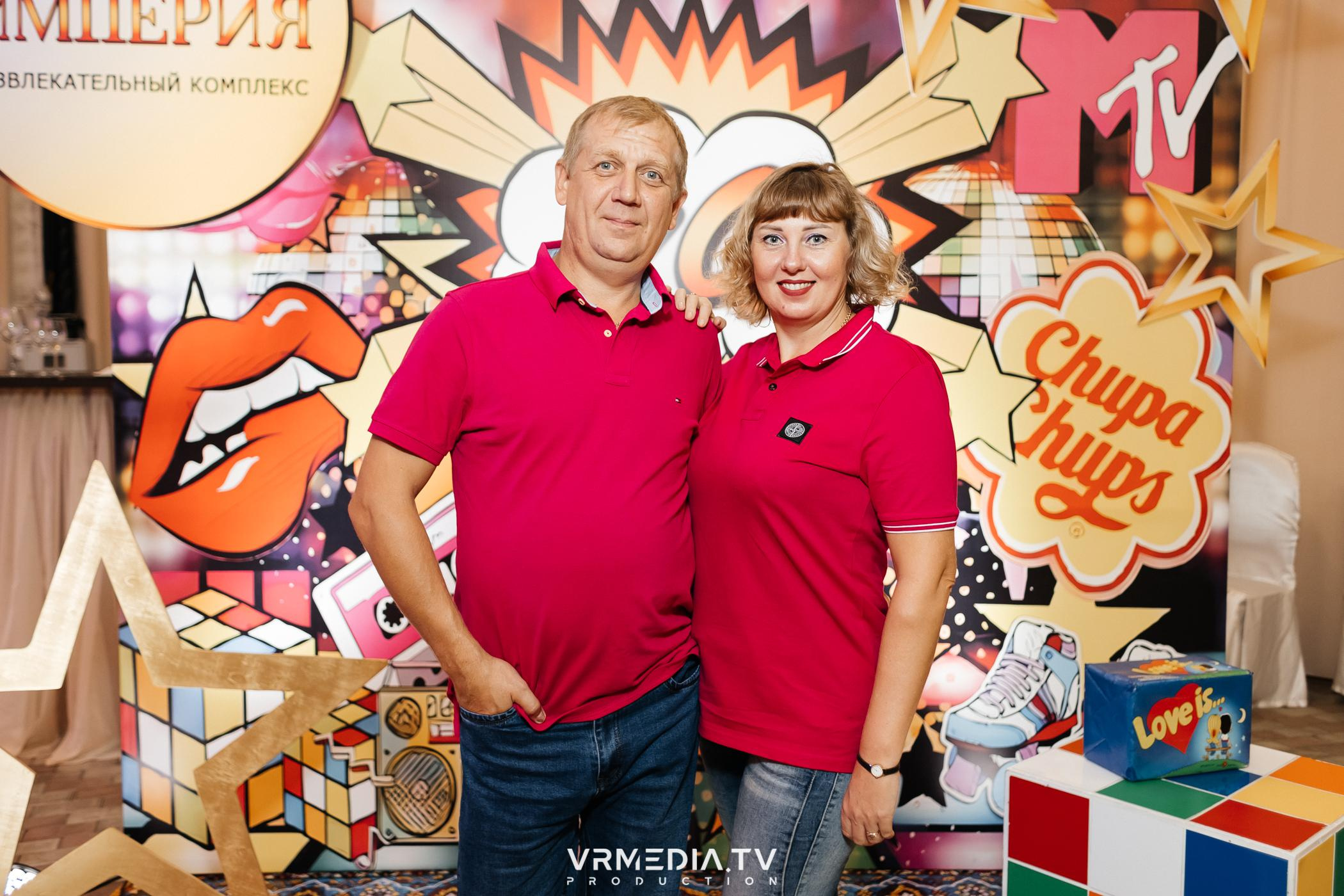 Дискотека 90-х в ресторане «Империя»