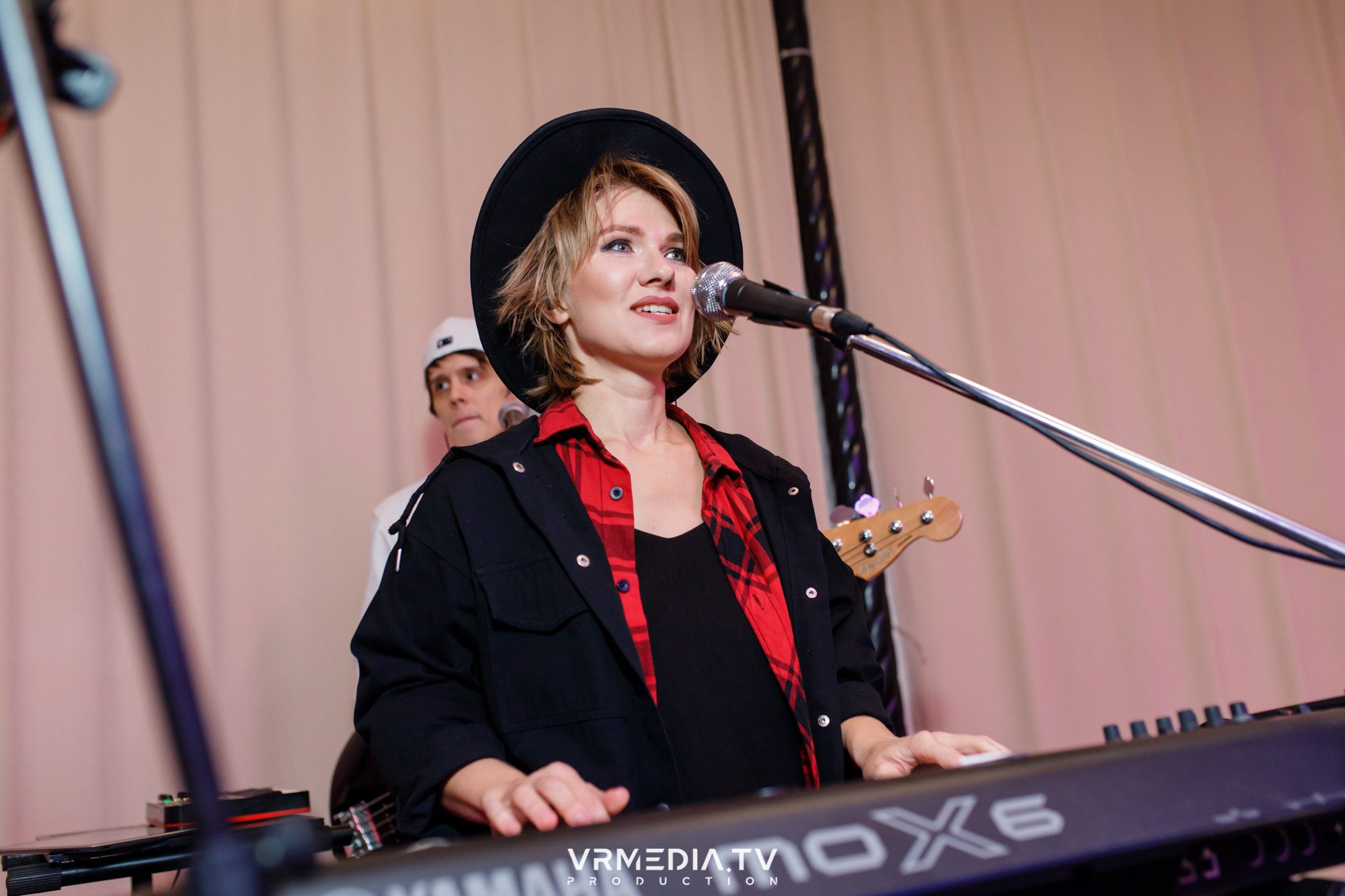 «Прошла жара» в ресторане «Империя»