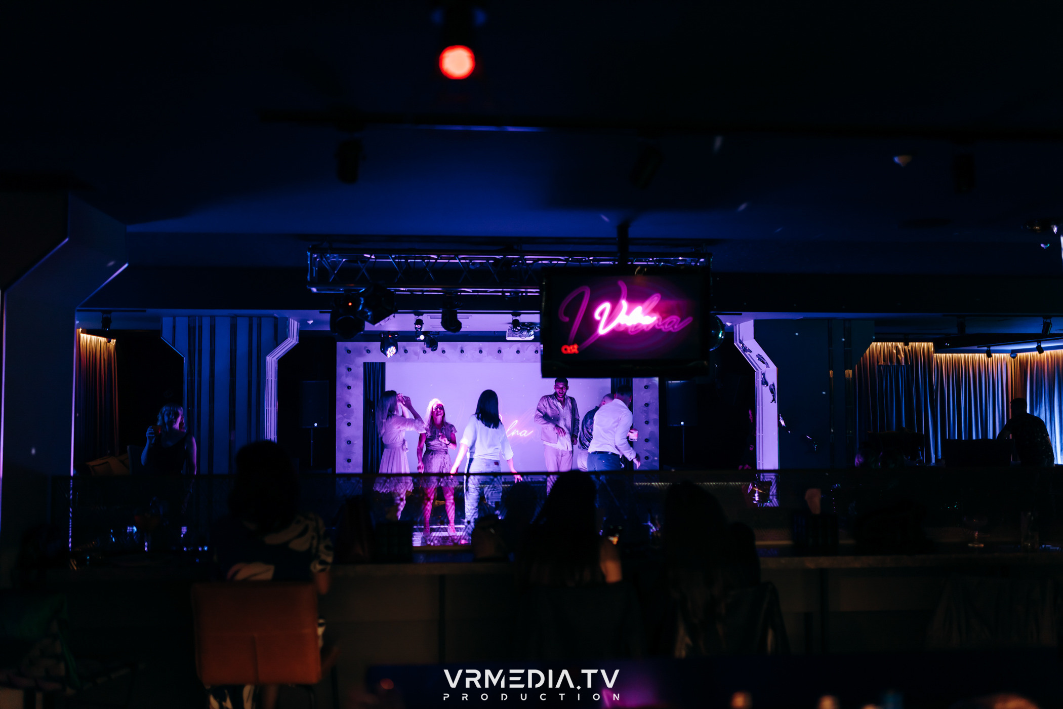 «Black Out» в караоке-баре «Volna»