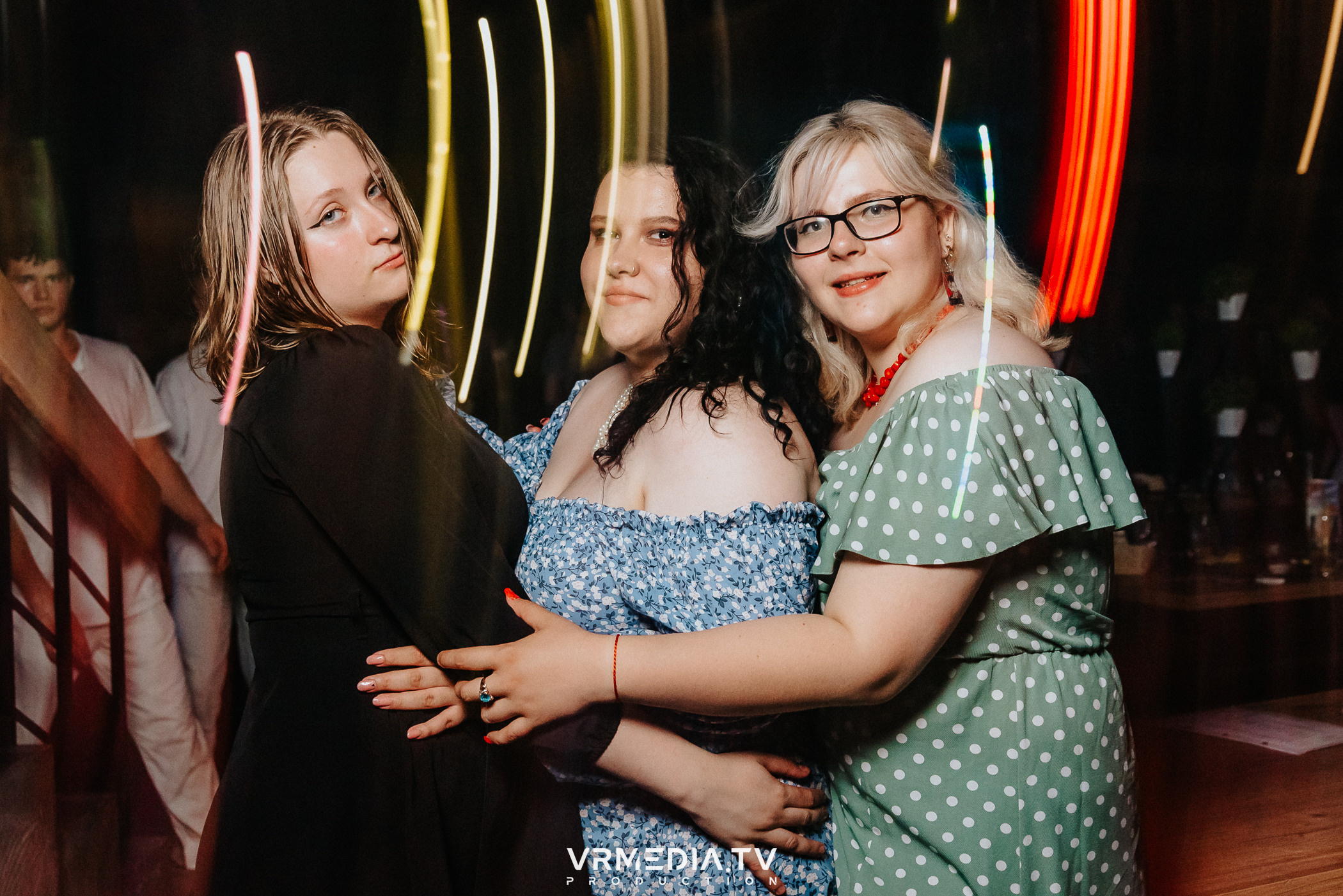 Выходные в баре «DOSKI»