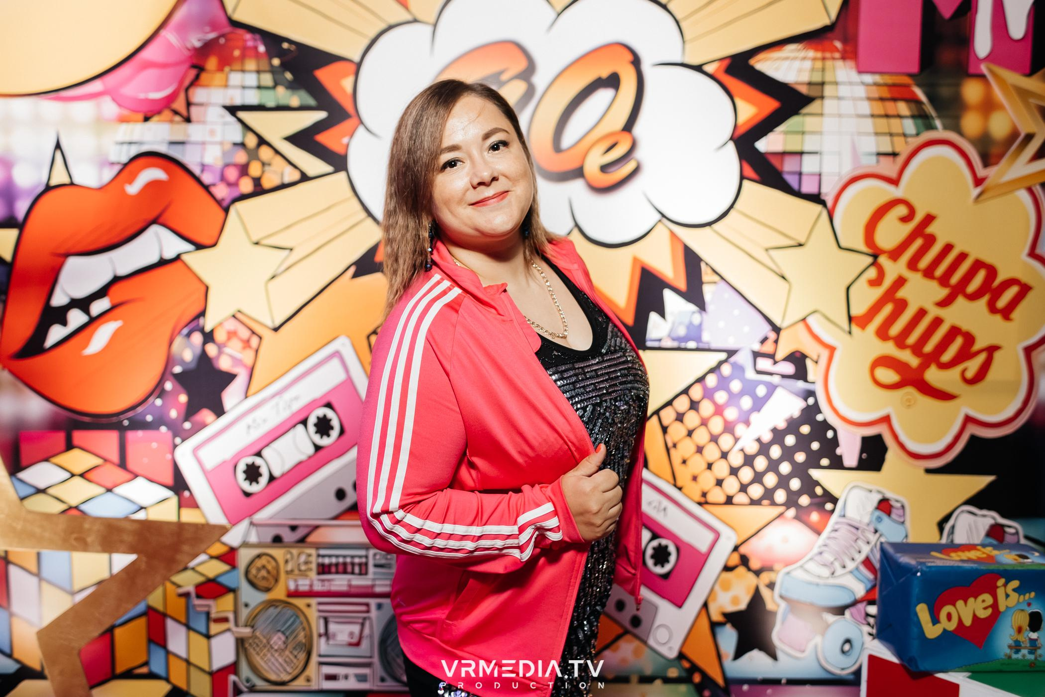 Дискотека 90-х в ресторане «Империя»