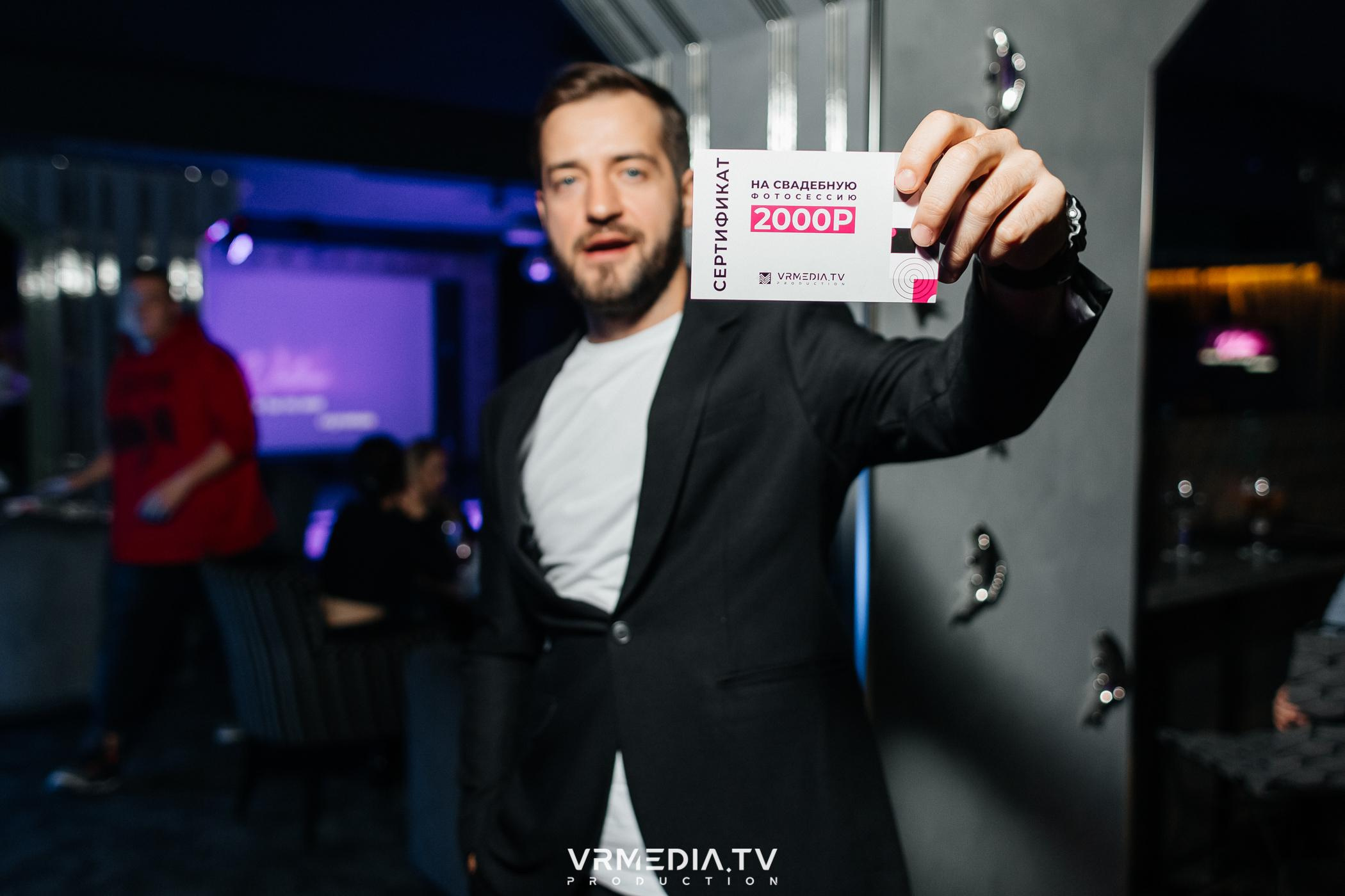 «Gentlemen show» в караоке-баре «Volna»