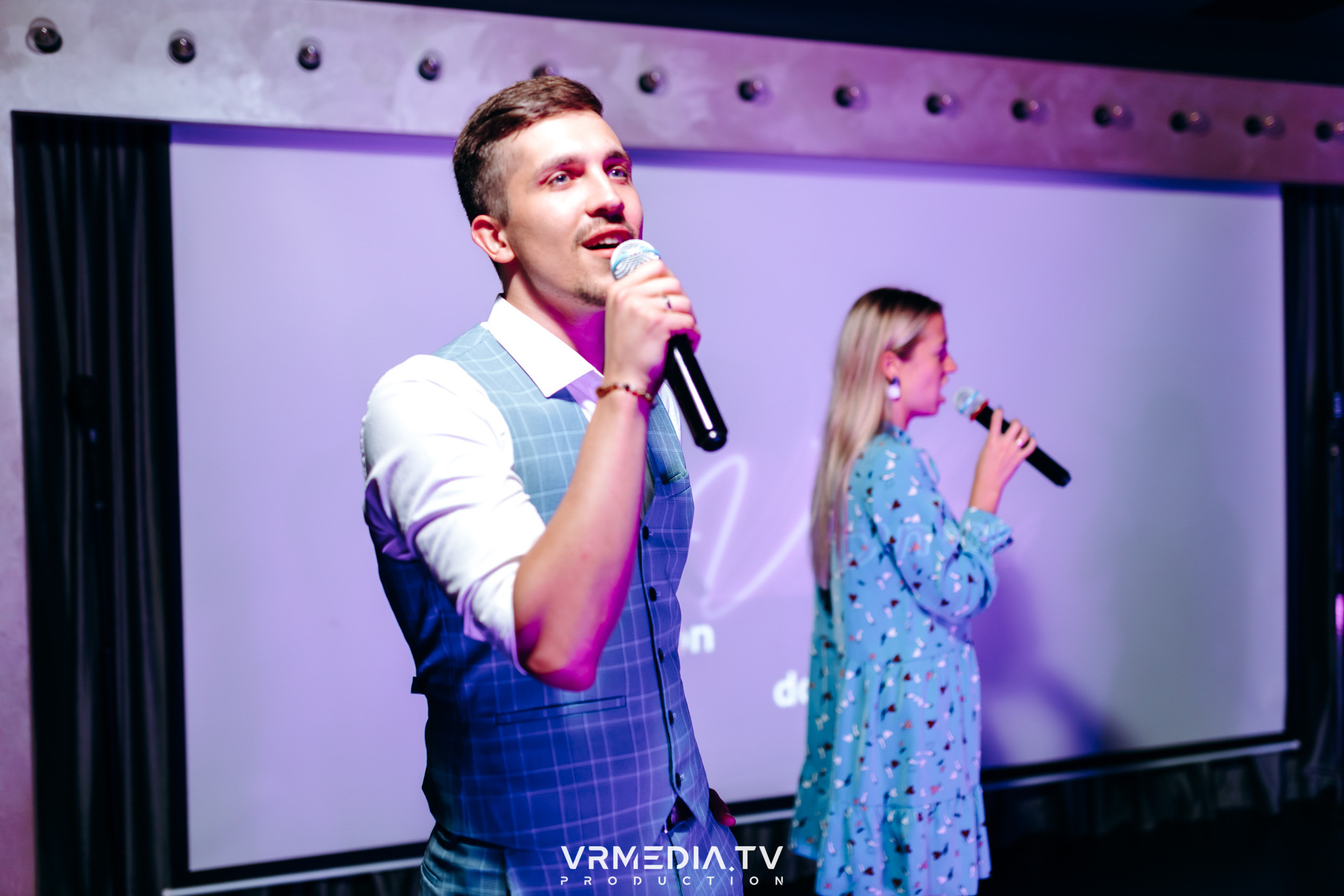 YOU ARE BEAUTIFUL в караоке-баре «Volna»