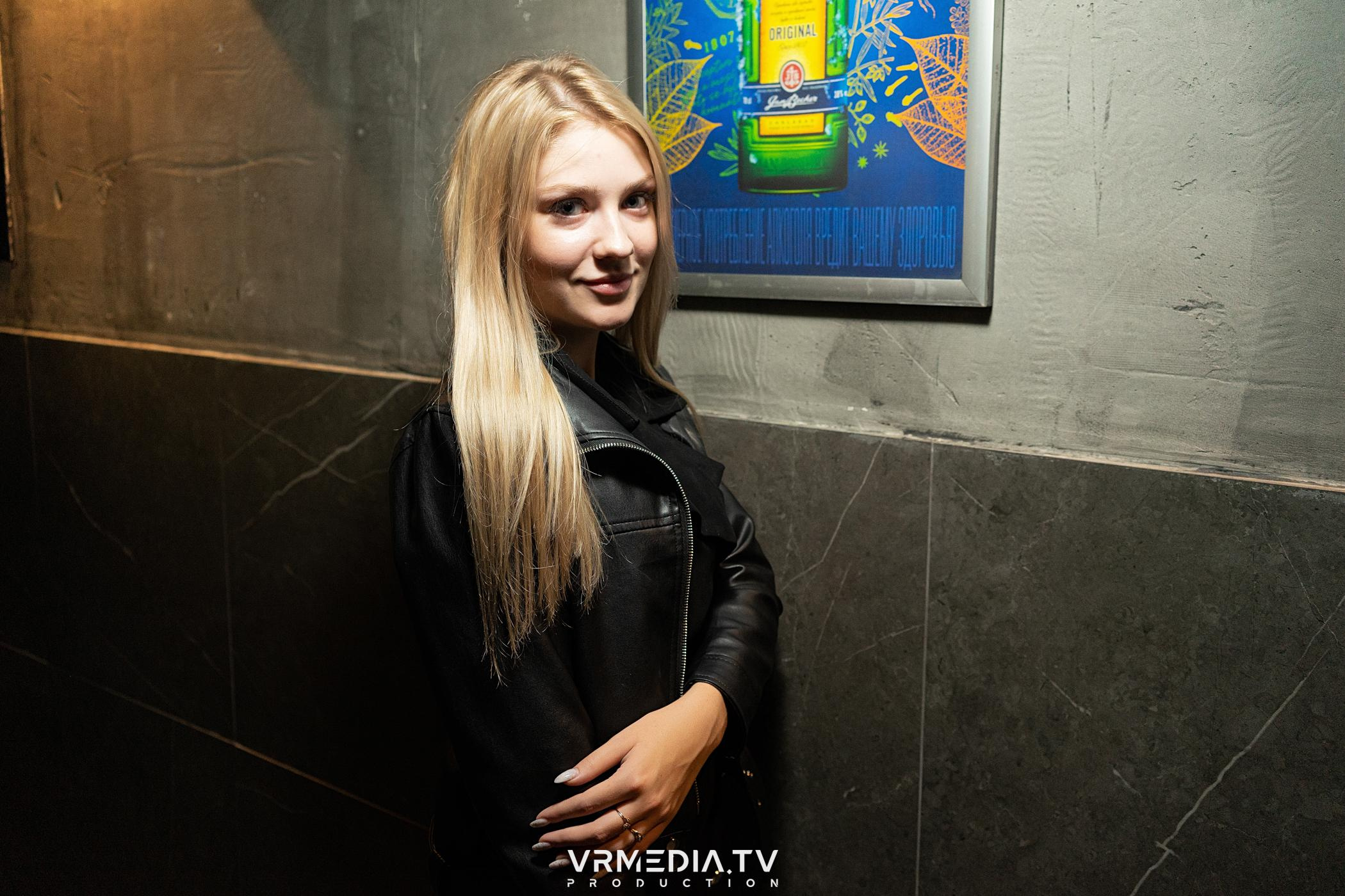 Выходные в баре «DOSKI»