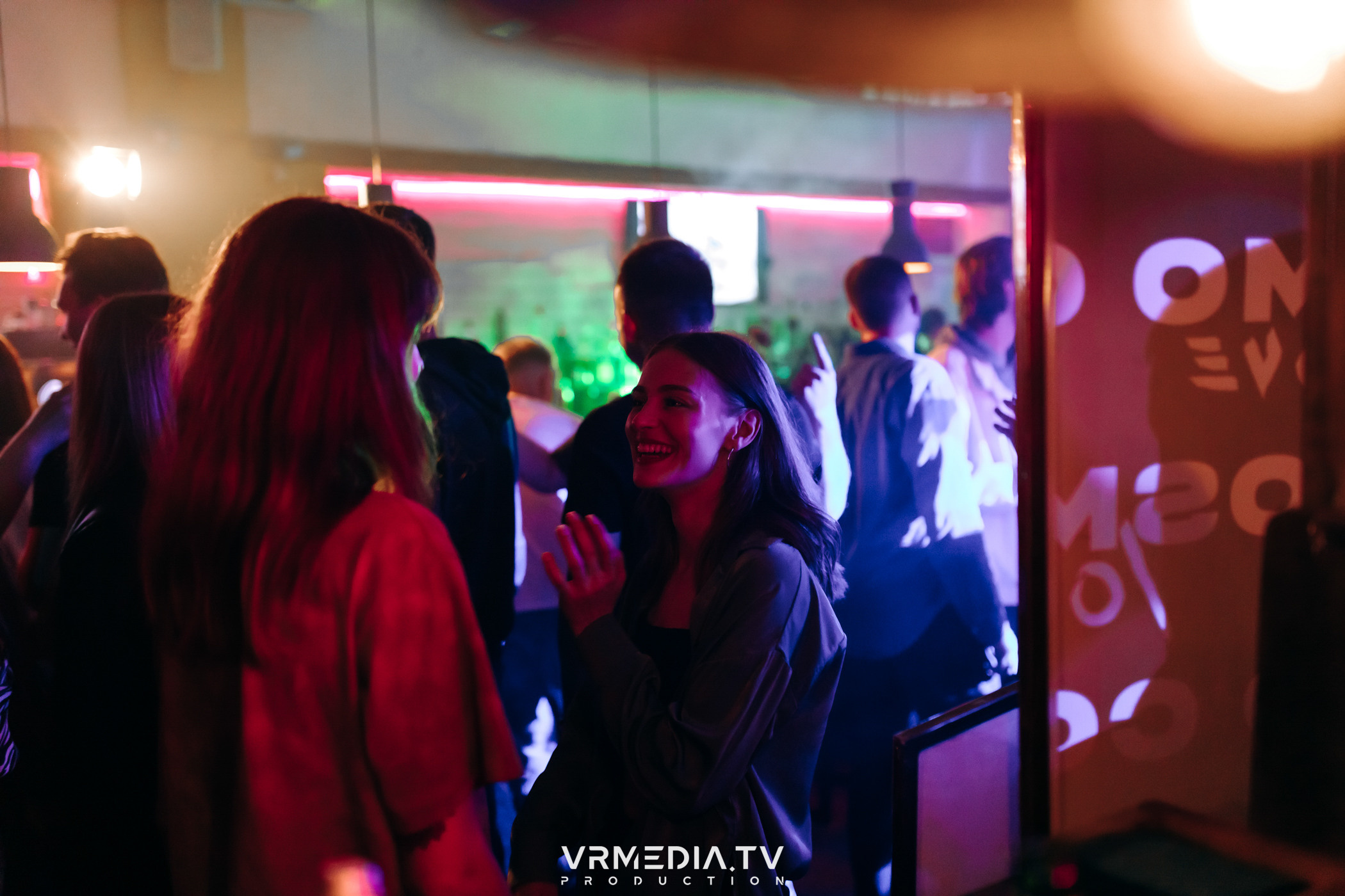 Бару «Cosmo» — 8 лет!