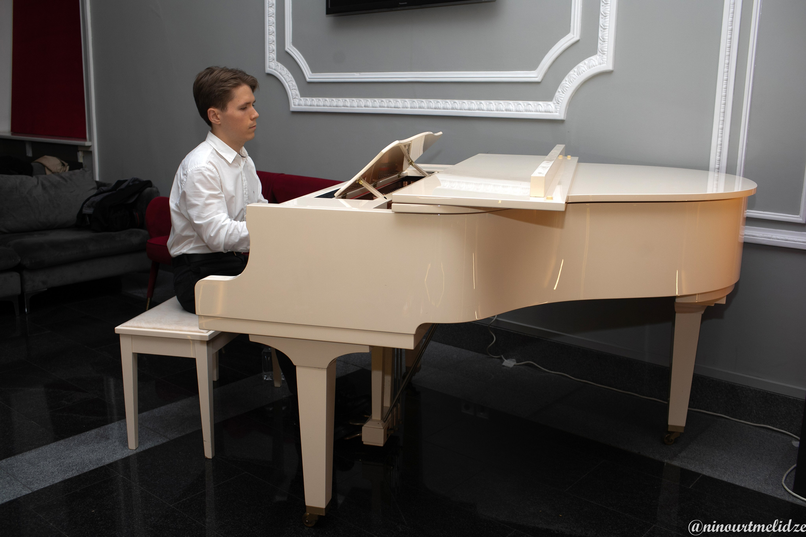 Презентация клипа " Позови» Ольги Бузовой. Art photographer Nino