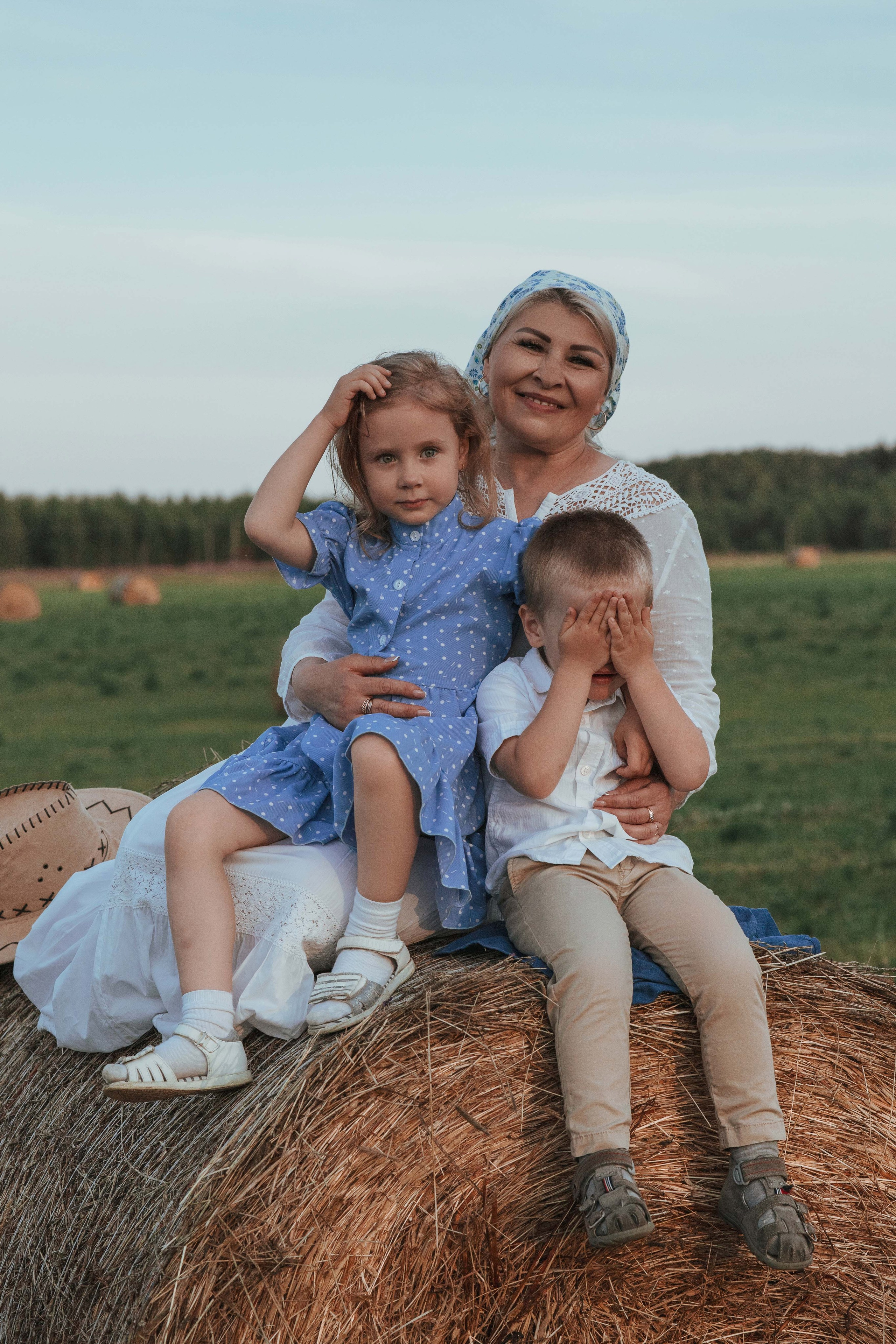 Прогулка в поле. Фотограф в Москве Мухина Ирина