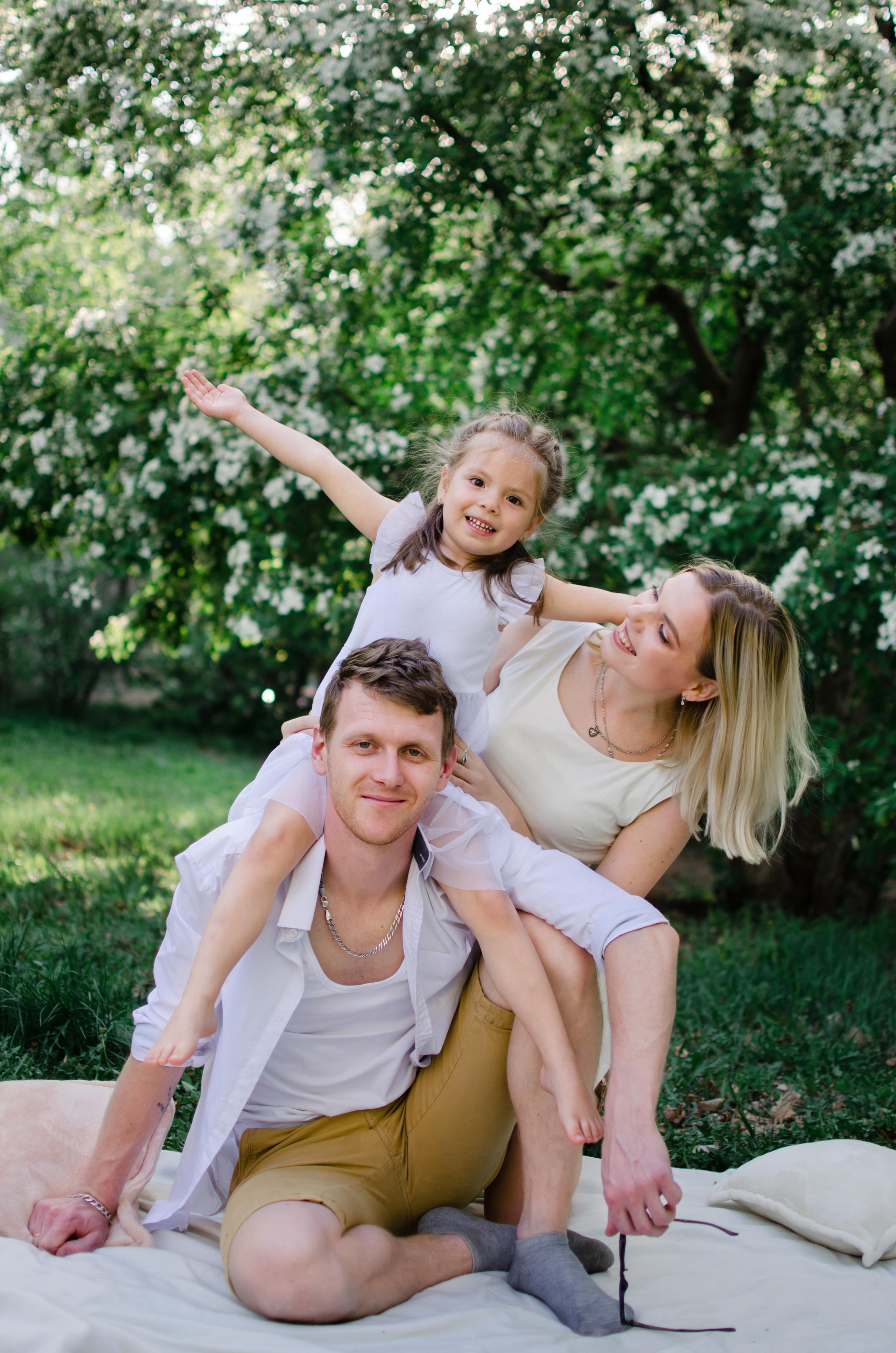 Весенний пикник. Семейный фотограф в Оренбурге Анна Рожкова