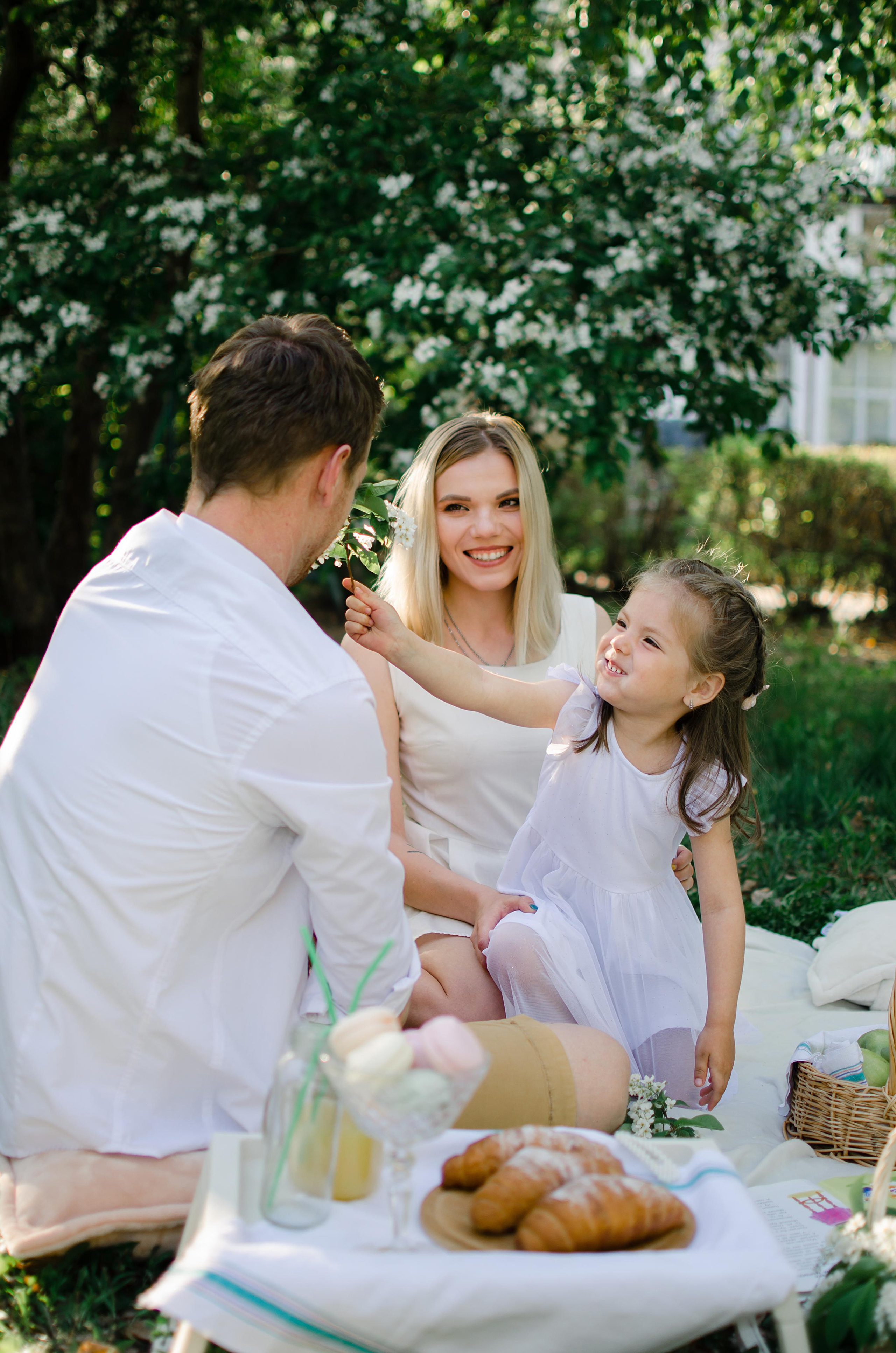 Весенний пикник. Семейный фотограф в Оренбурге Анна Рожкова