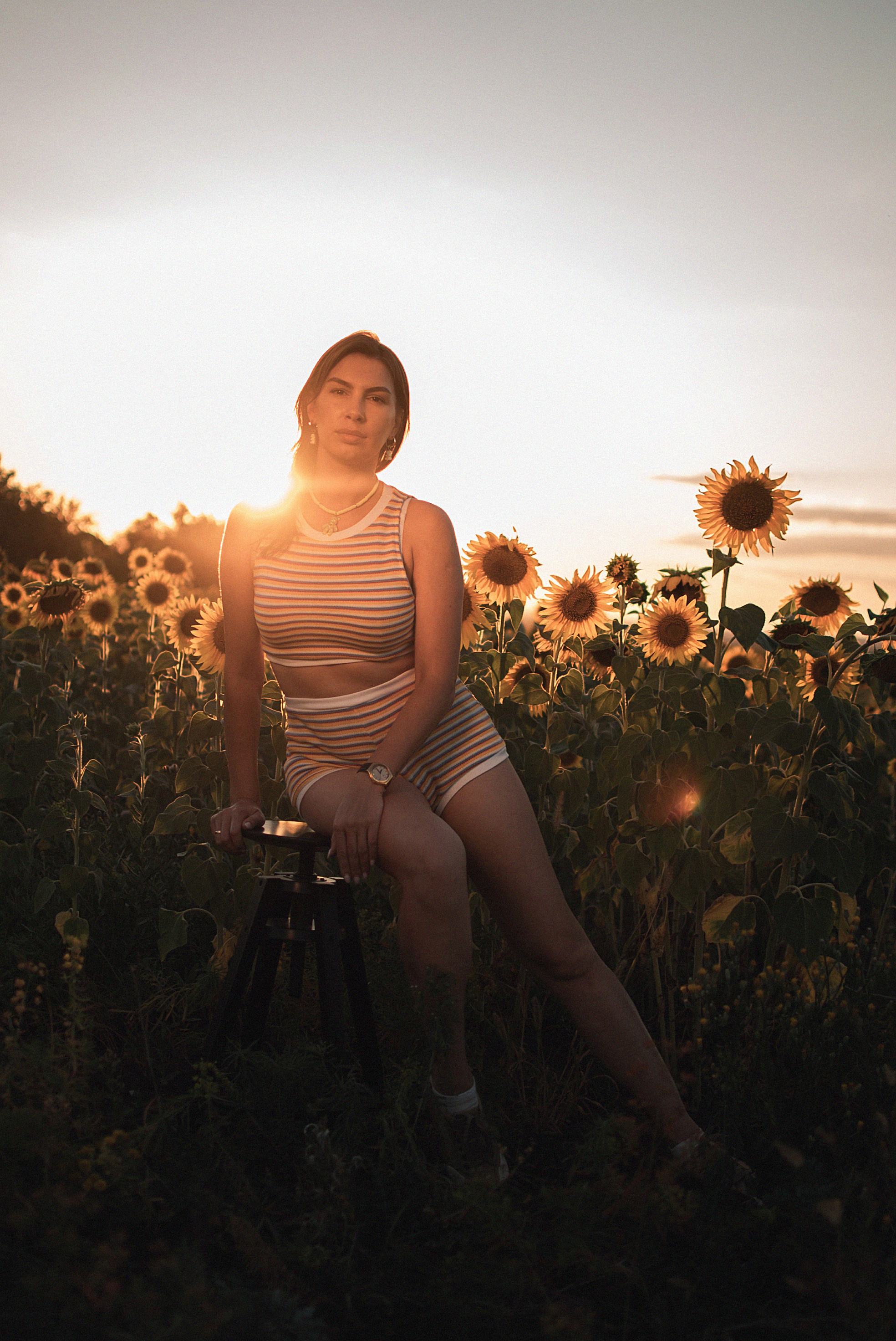 Солнечная Мария в подсолнухах. Семейный фотограф в Оренбурге Анна Рожкова