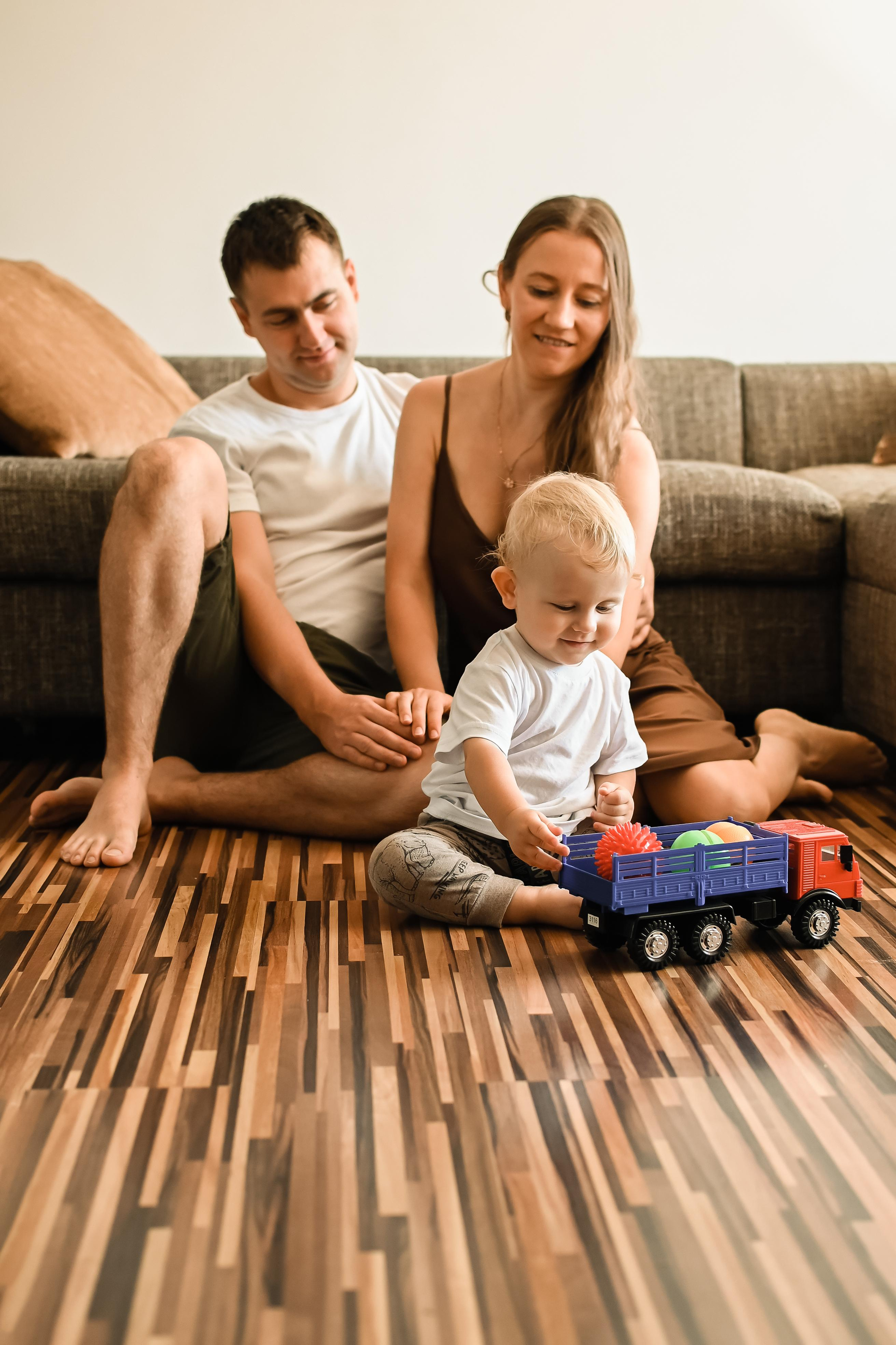 «Папа, мама, Я» дома хорошо…. Семейный фотограф в Оренбурге Анна Рожкова