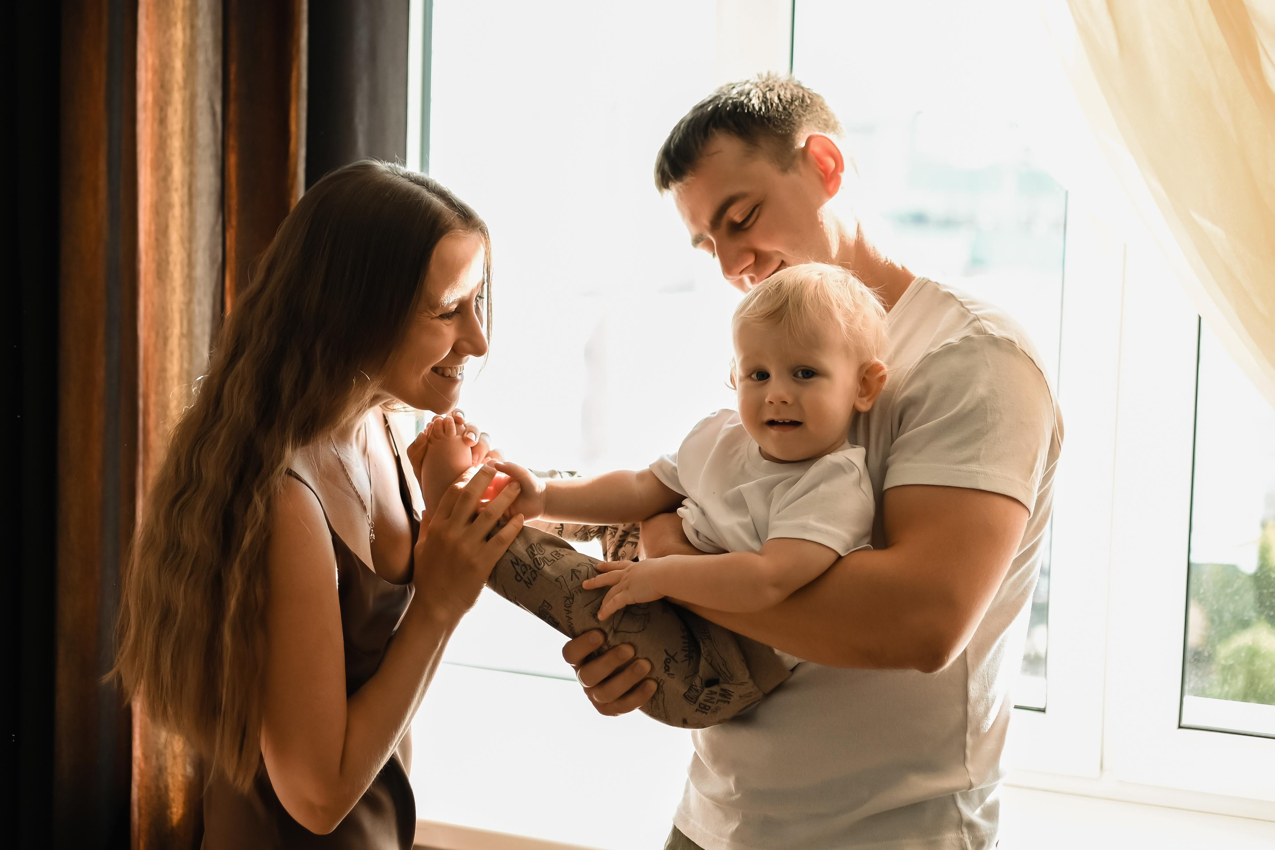 «Папа, мама, Я» дома хорошо…. Семейный фотограф в Оренбурге Анна Рожкова