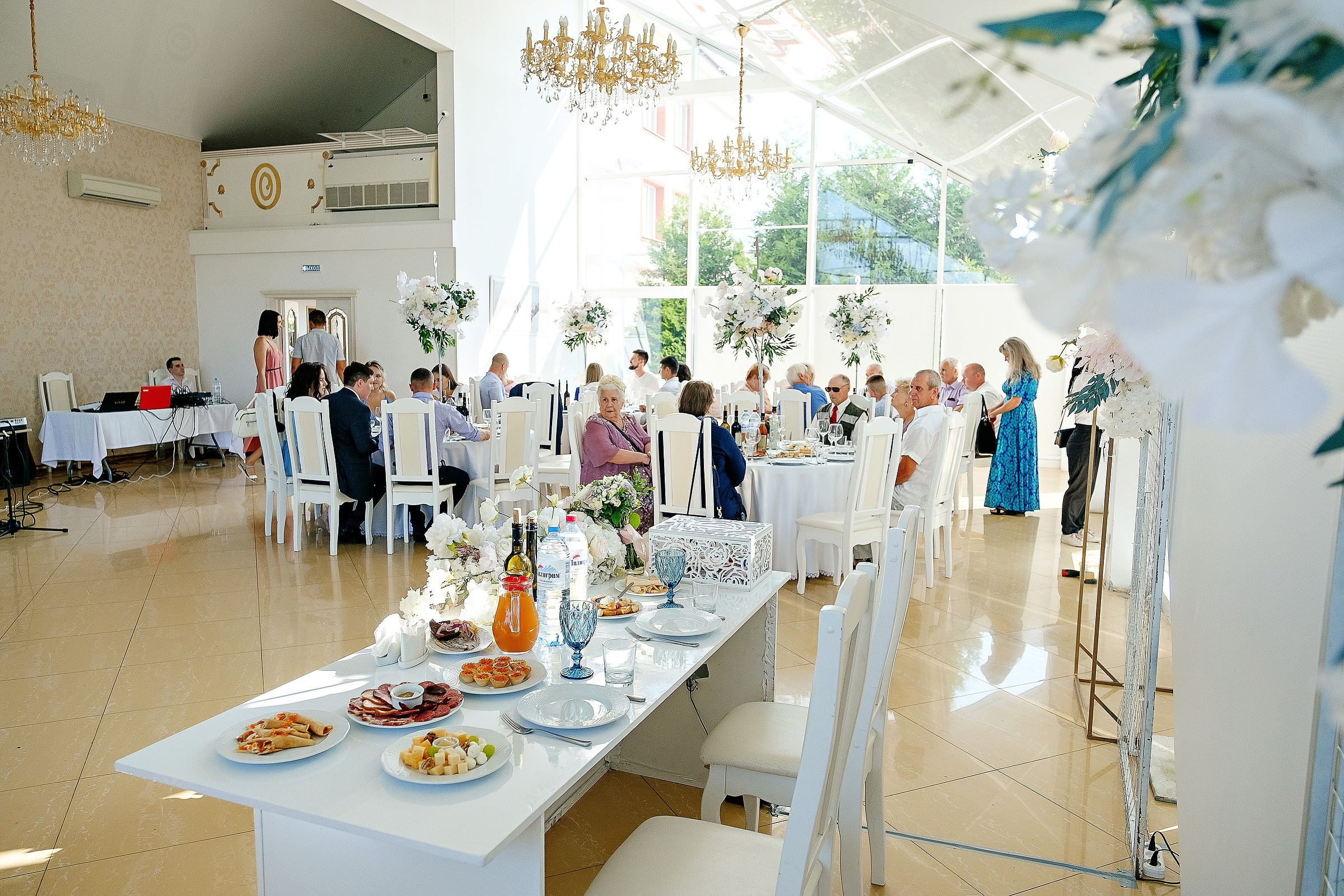 Свадебная фотосессия в парк-отеле «Озерки» (Самара) | Романтика у воды и в зелени | Профессиональный фотограф. Фотограф в Москве, Тольятти, Самаре | Ню, будуар, свадебная съемка, интерьерная съемка | Андрей Демотченко