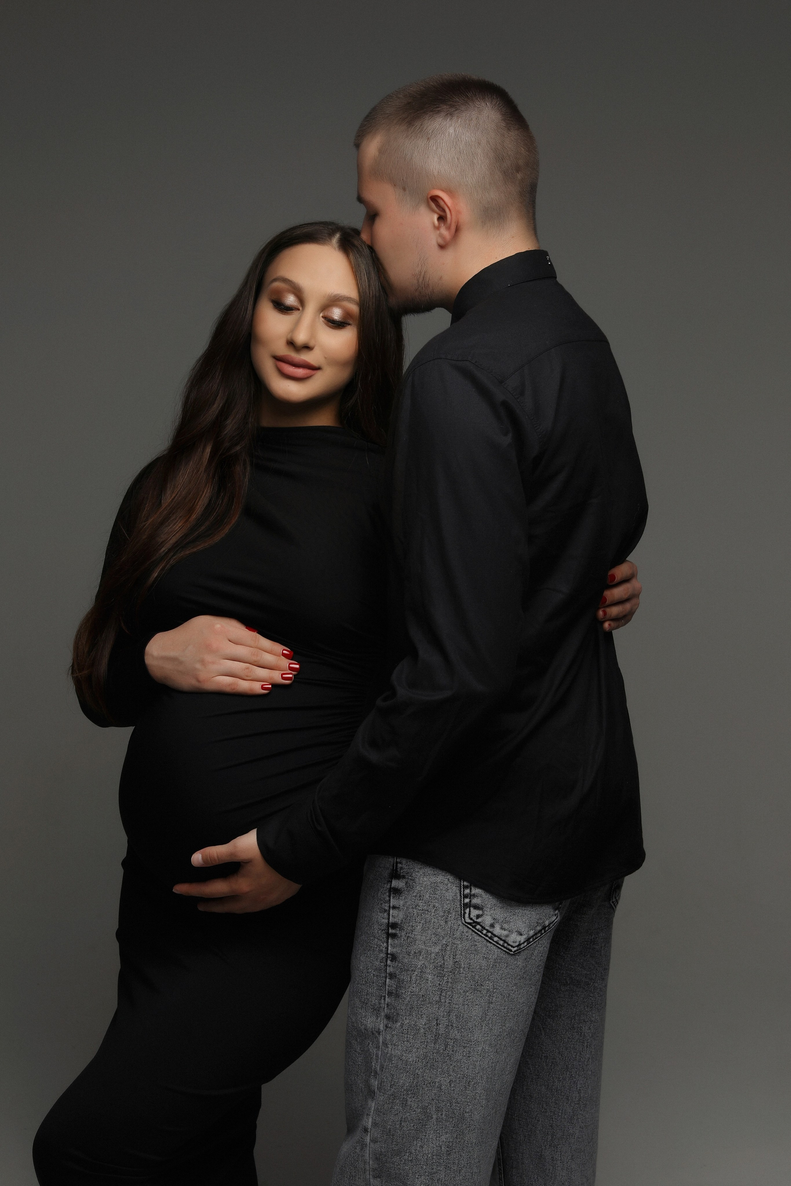 Беременная фотосессия. SASHA BUYANOVA PHOTO