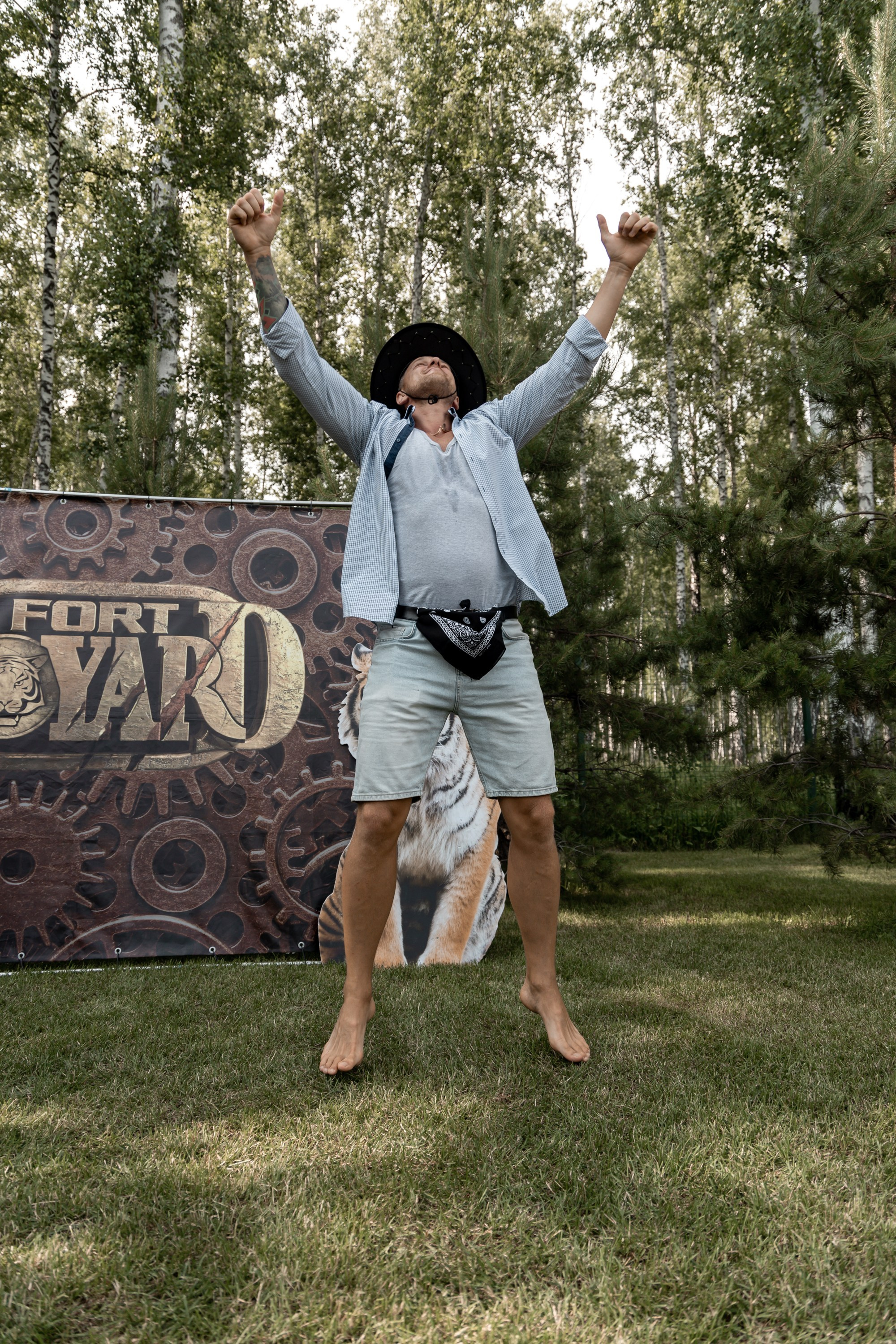 Съёмка дня рождения на диком западе. Фотограф свадебный, репортажный, индивидуальный, фото для маркетплейсов, брендов, автосалонов