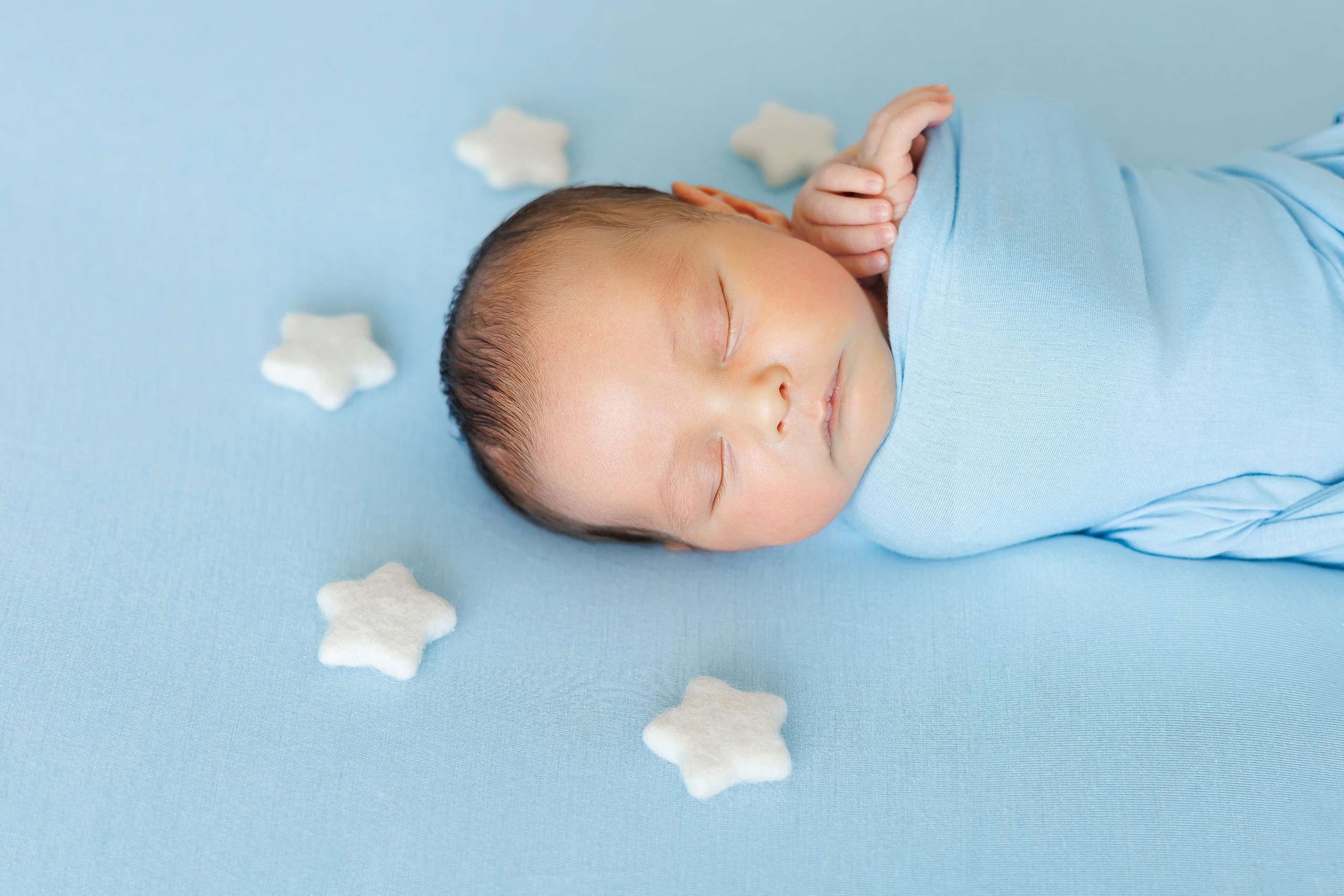 Дима, 8 дней. Фотограф новорождённых в Йошкар-Оле Ильмира Сидоркина