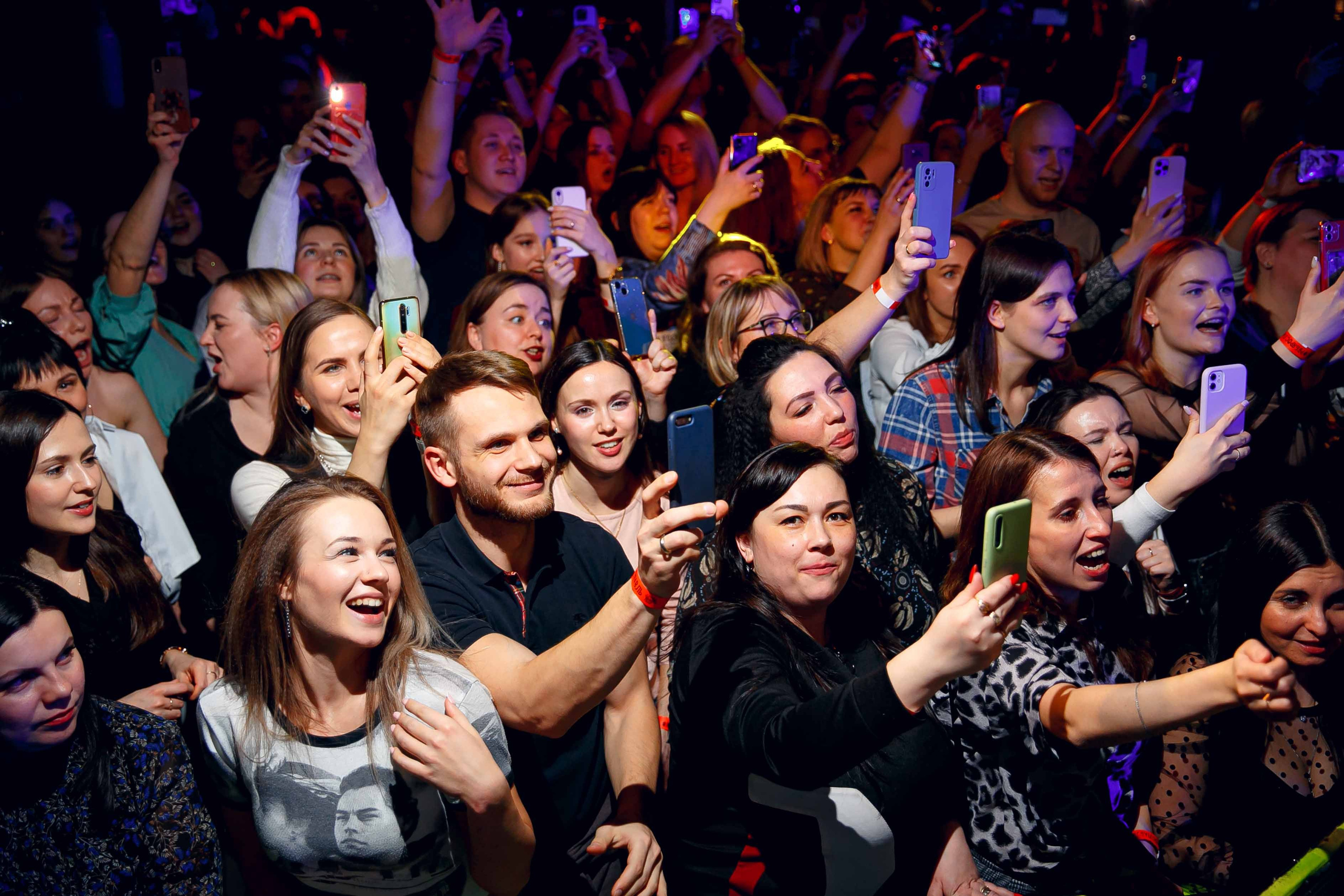 Концерт «Фактор-2». Ваш репортажный фотограф Артемий Антонов