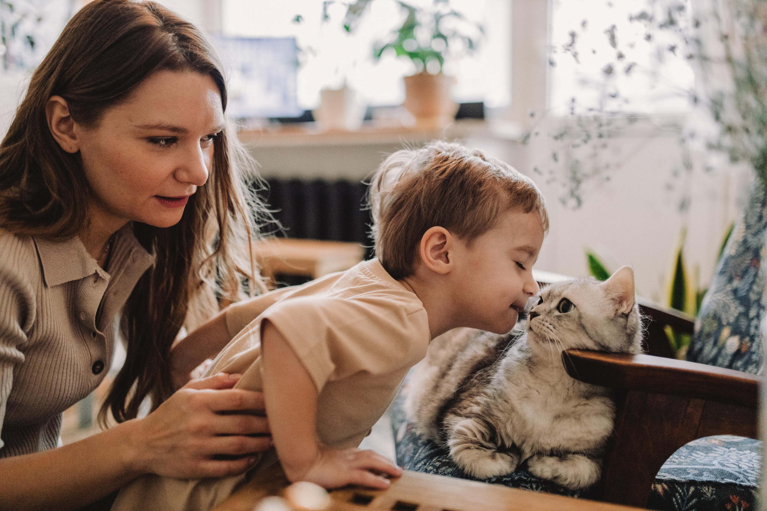 Домашняя фотосессия мама и сын. Семейный фотограф в Самаре Елена Ефимова