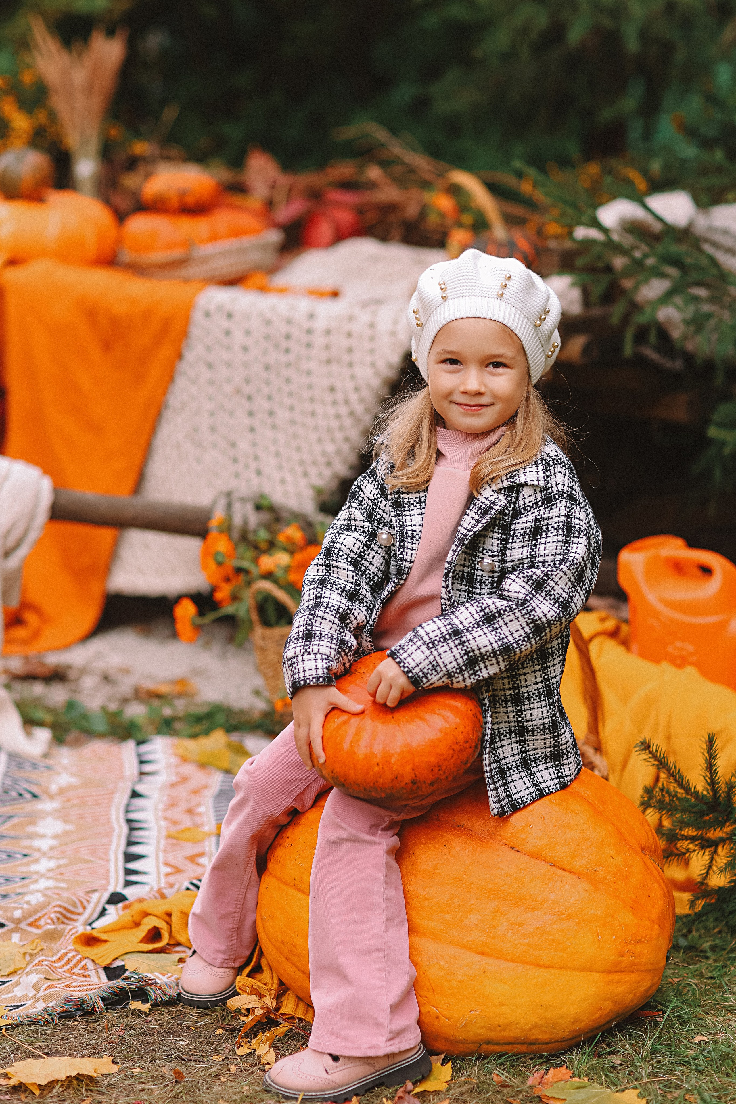 Тыквы. Семейный фотограф Тюмень, фотограф на роды Салмина Мария