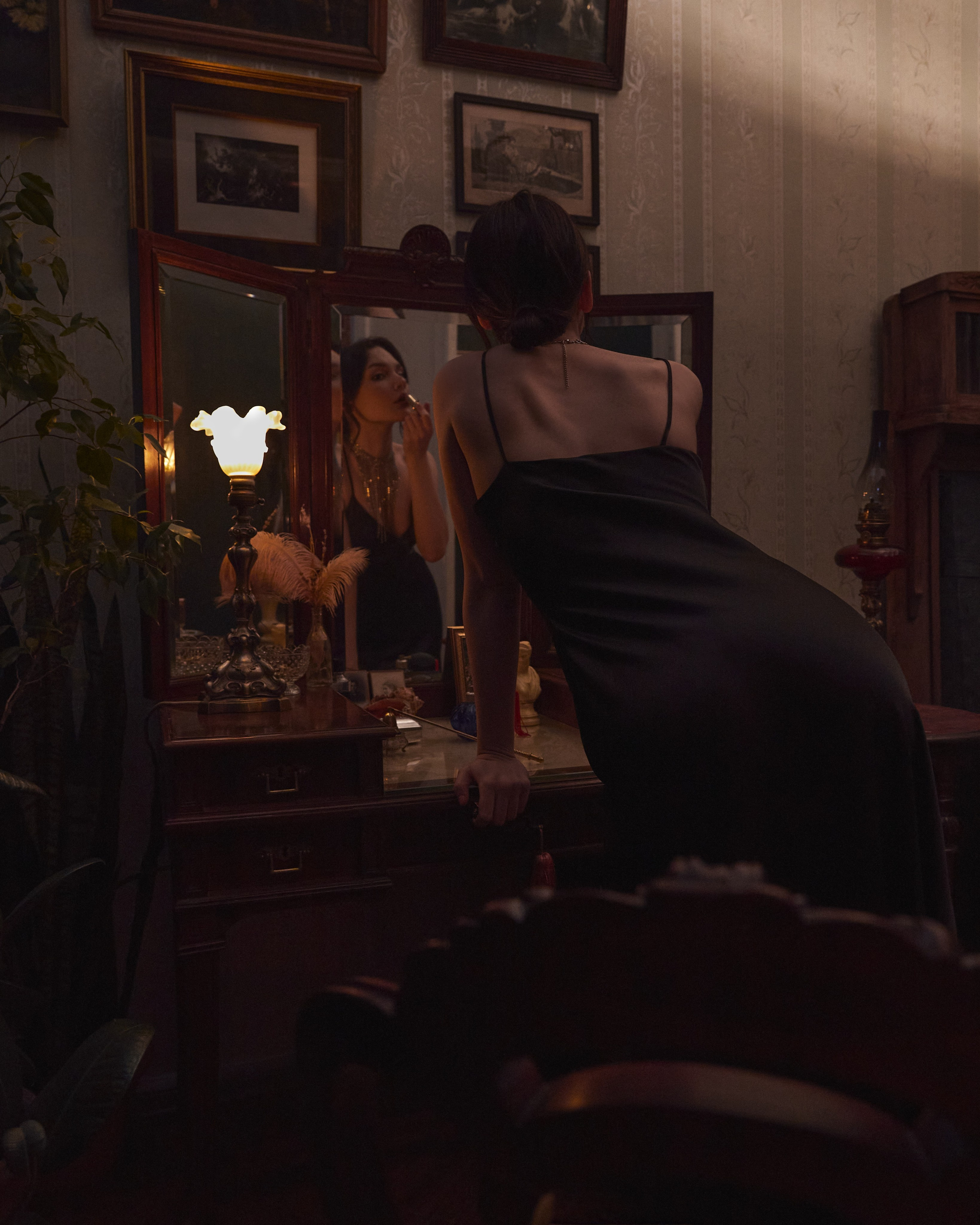 Nightlove. Святослав Лебедев | Рекламный фотограф — Коммерческая съемка, Арт-дирекшн, AI-интеграция