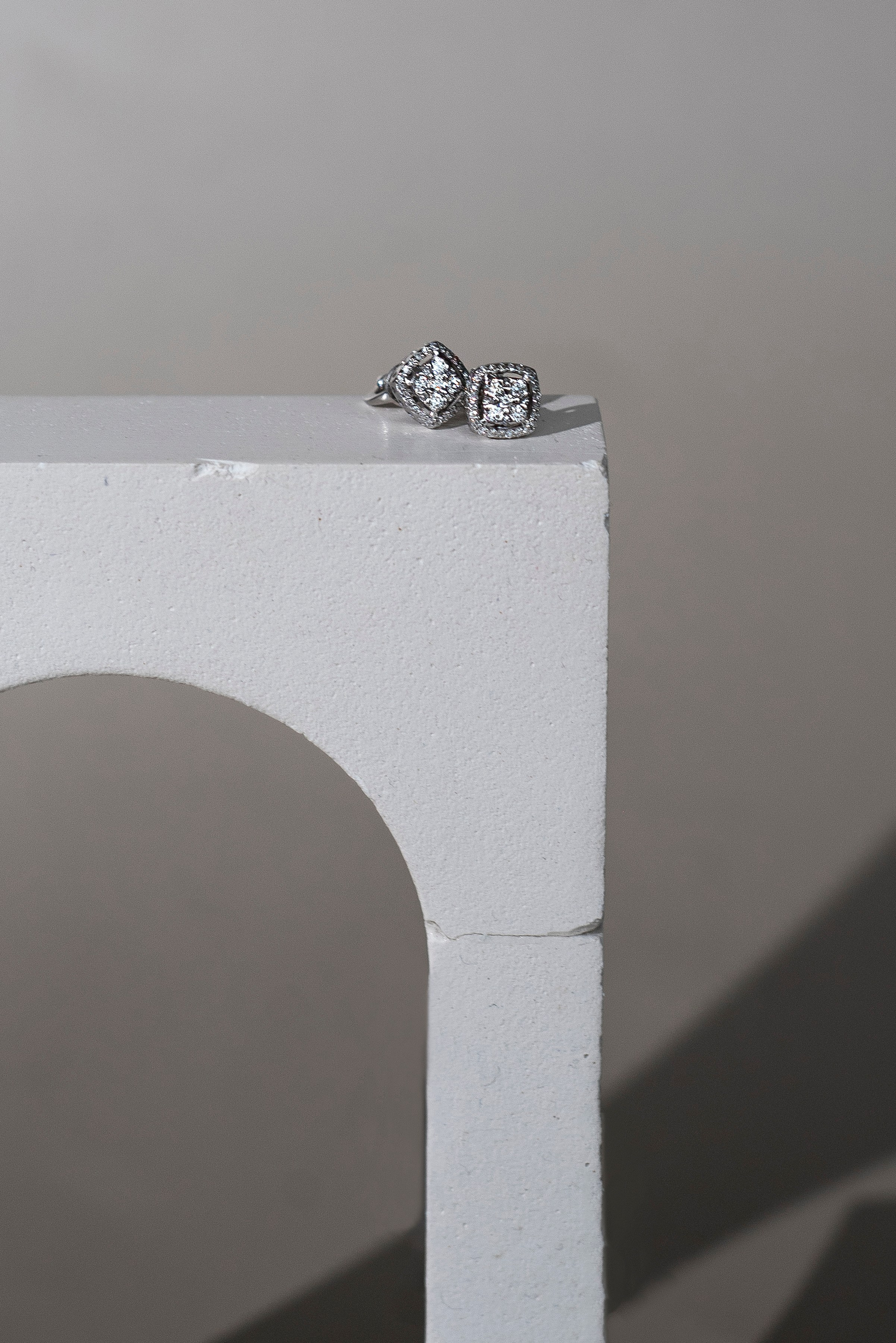 бриллиантовые серьги 