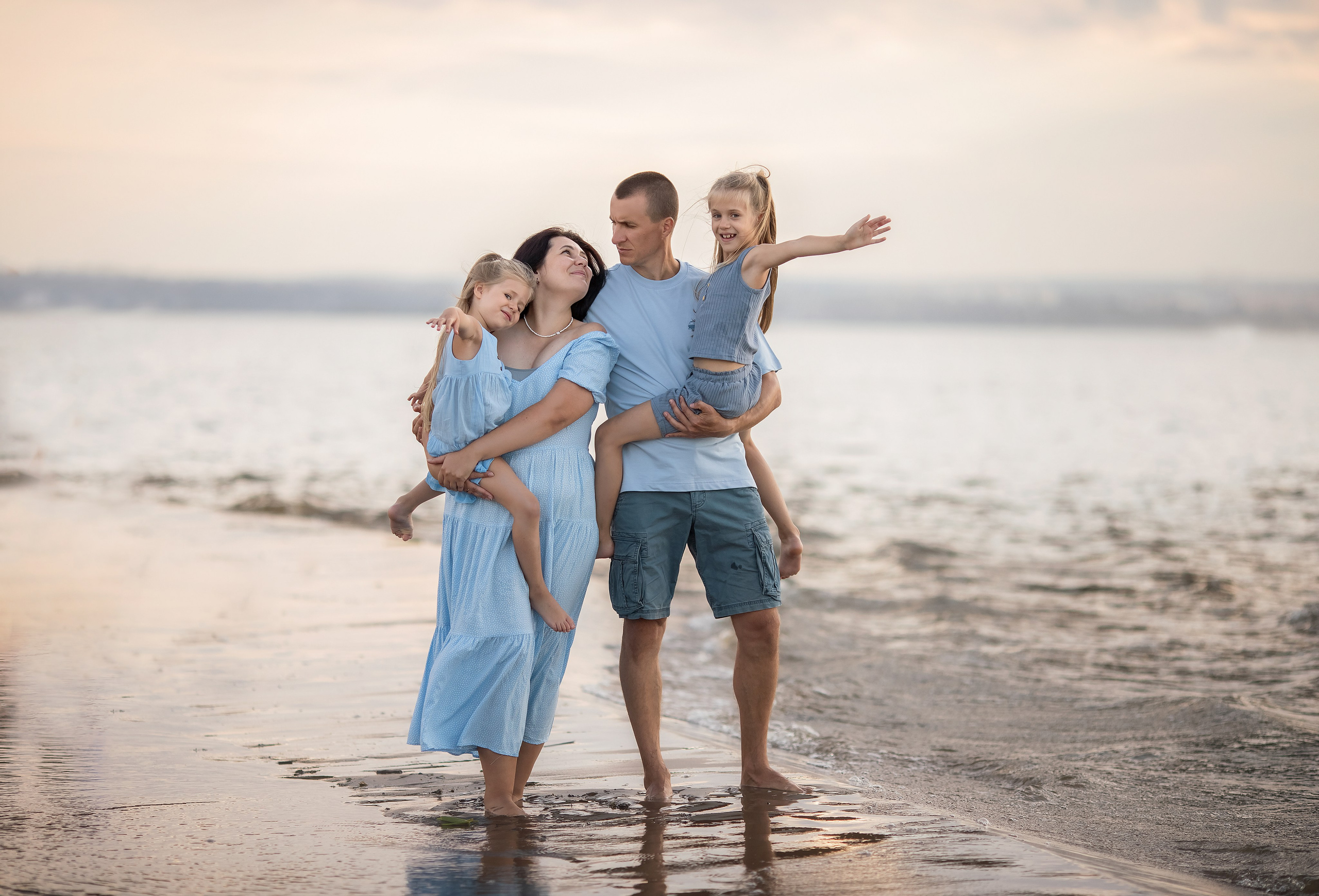 Босиком в закат. Семейный и детский фотограф в Саратове Полина Коткина