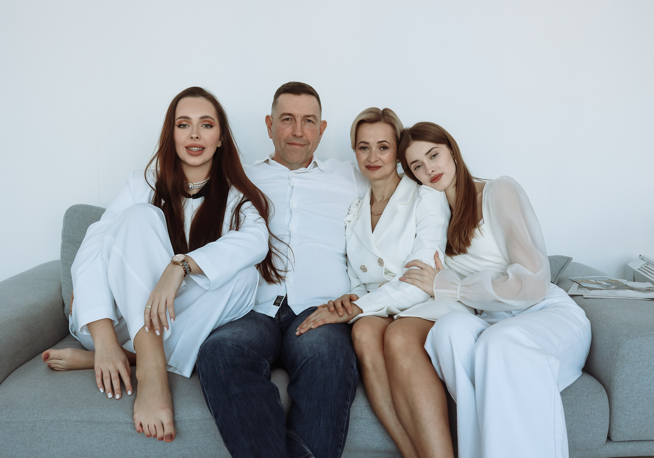 Семейная съёмка в студии. Семейный Life style фотограф в Великом Новгороде Юлия Ефимова