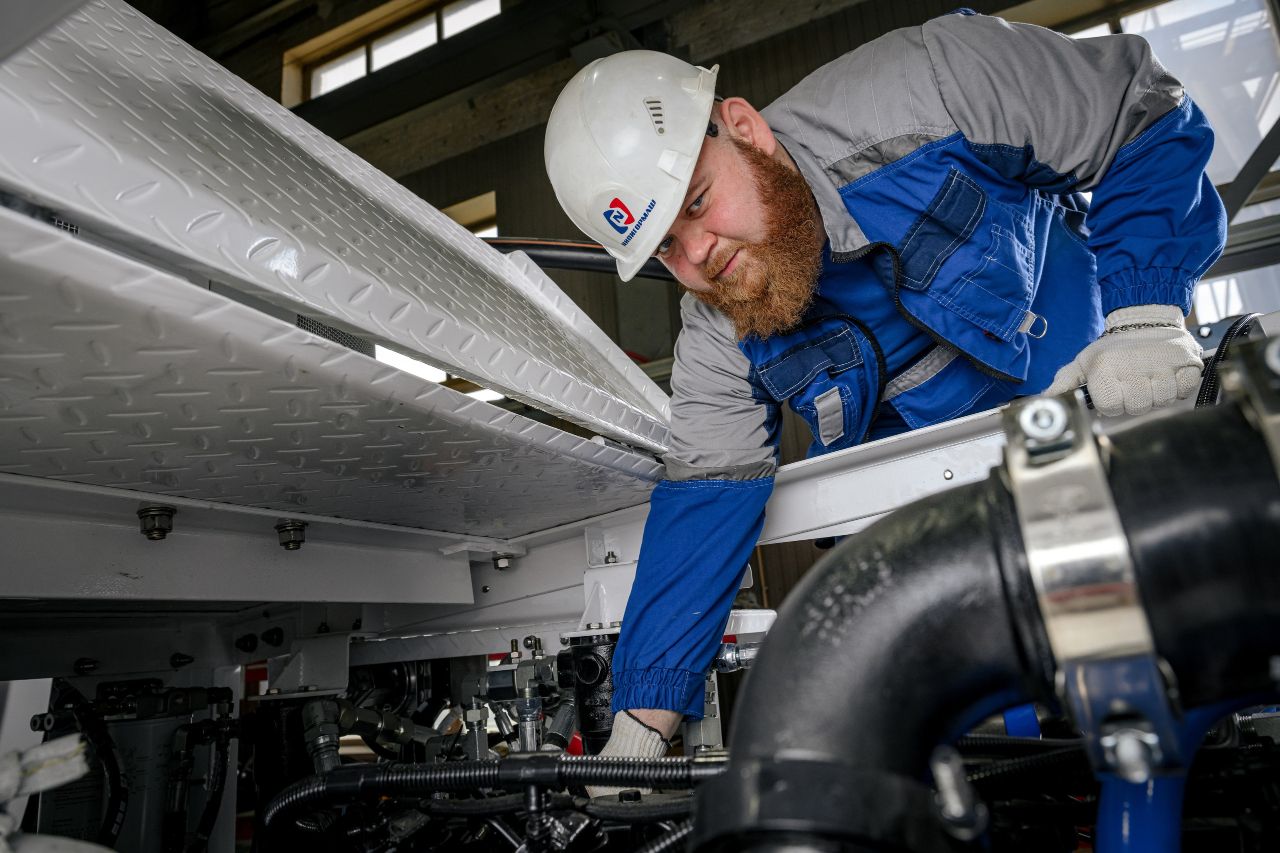 Предприятие. Максим Комаров — Профессиональный фотограф