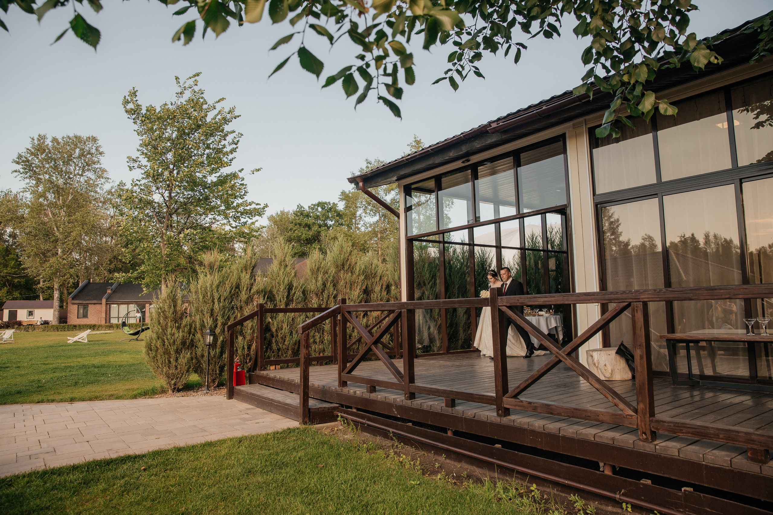 Wedding «Sunlight». Свадебные фотограф и видеограф Наталья и Анатолий Новиковы СПб