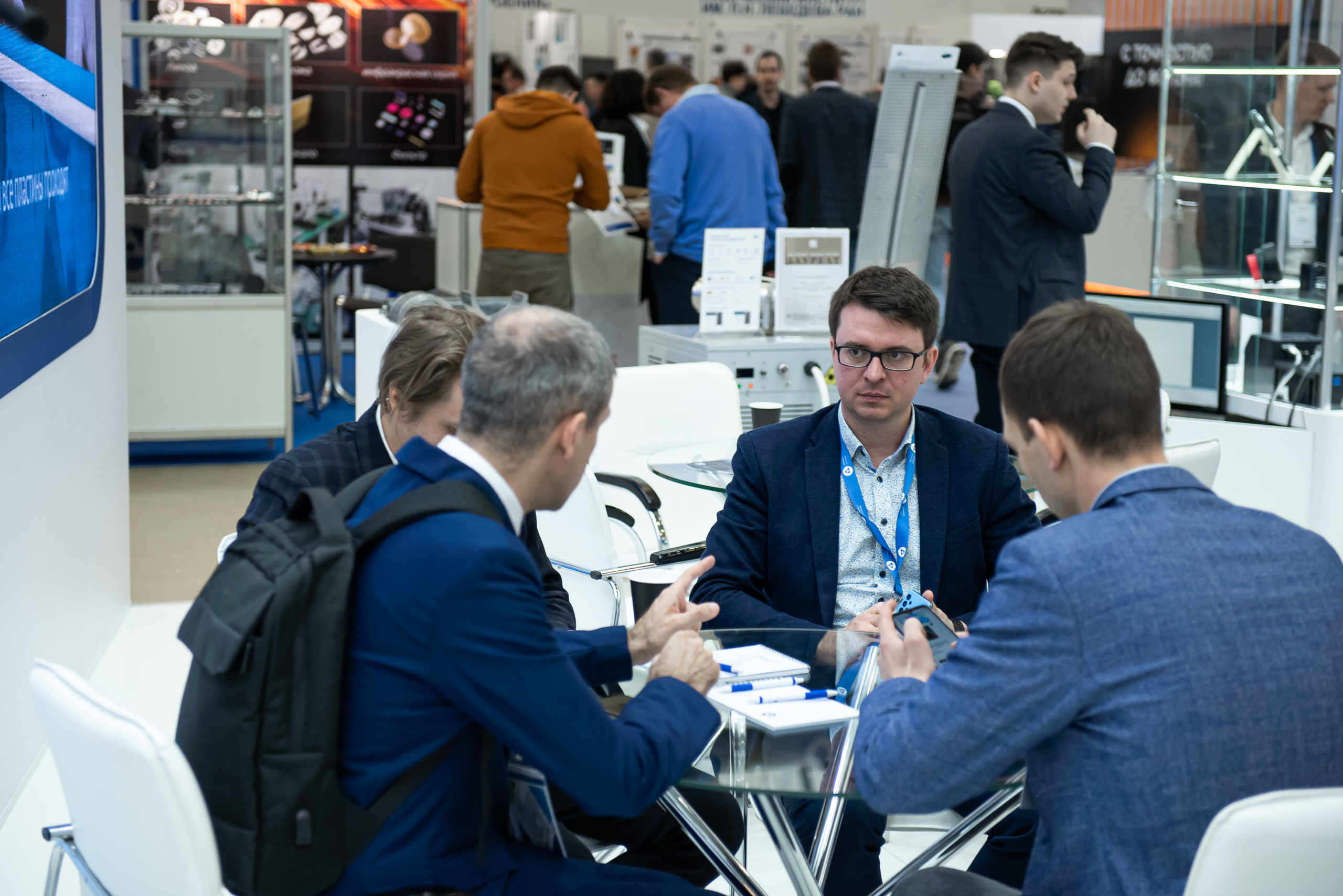 Выставка ФОТОНИКА