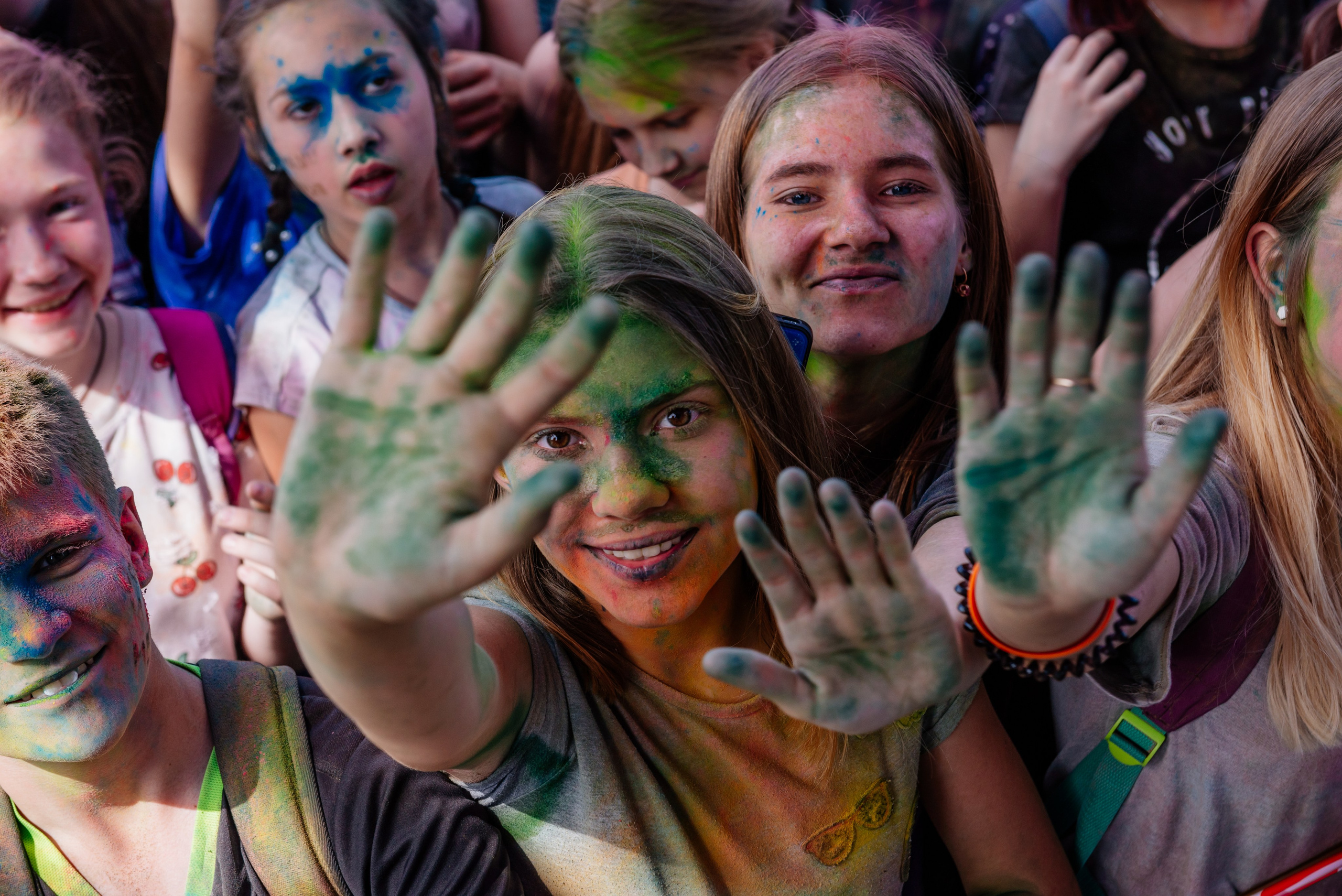 Фестиваль красок Holi. Москва, МО. Фотограф LANA STIL. Семейный, репортажный фотограф, студия. Женский, мужской портрет. Фотографирую территориально в г. Королев, Москва, МО