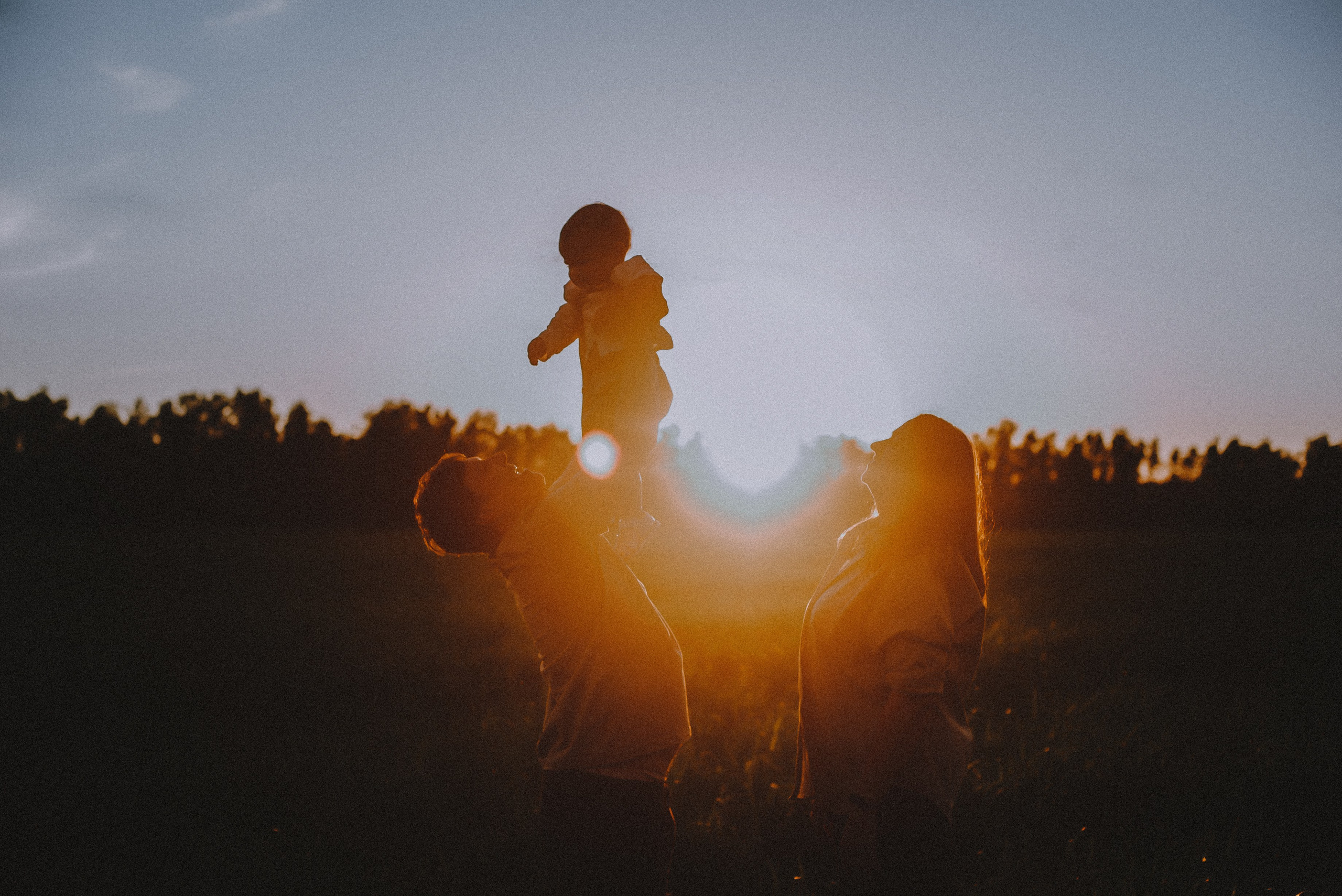1+1=3. Свадебный и семейный фотограф в Москве Сажина Кристина КиМ. Свадебный оператор в Москве Сажин Максим