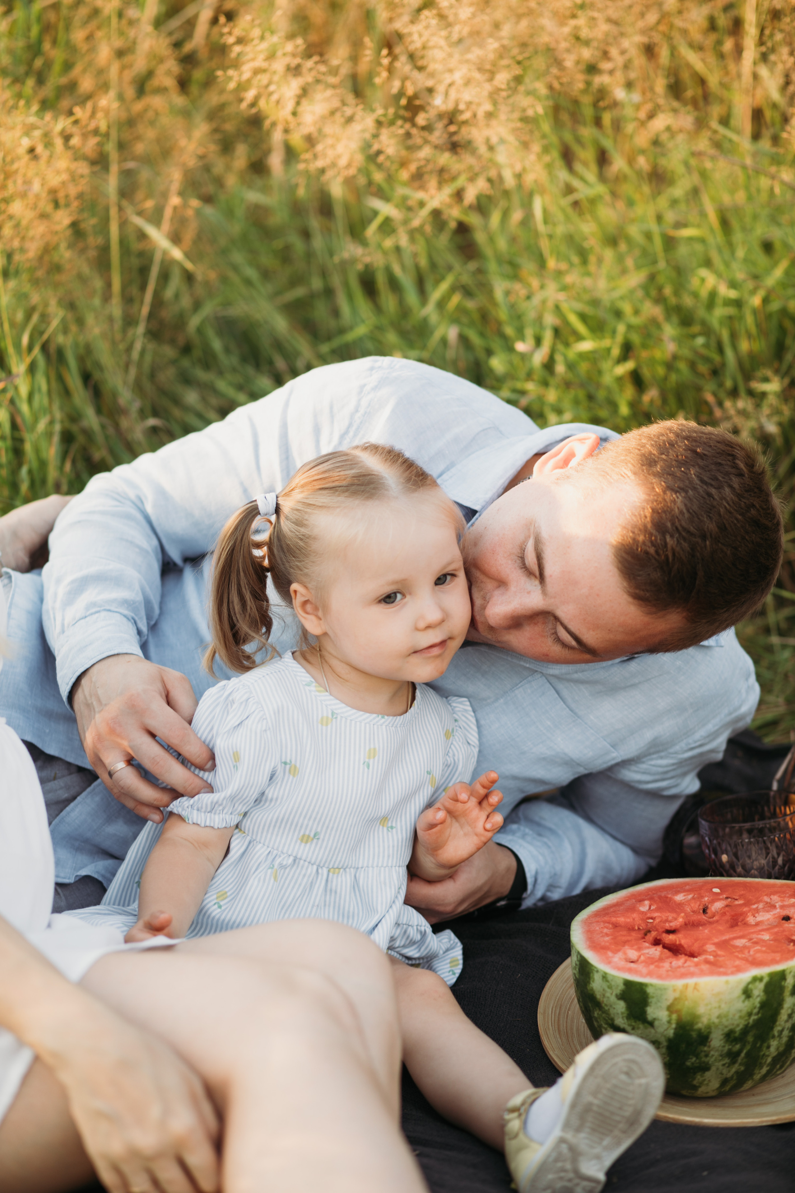 Пикник не на обочине. Свадебный фотограф в Москве Аля Загирова